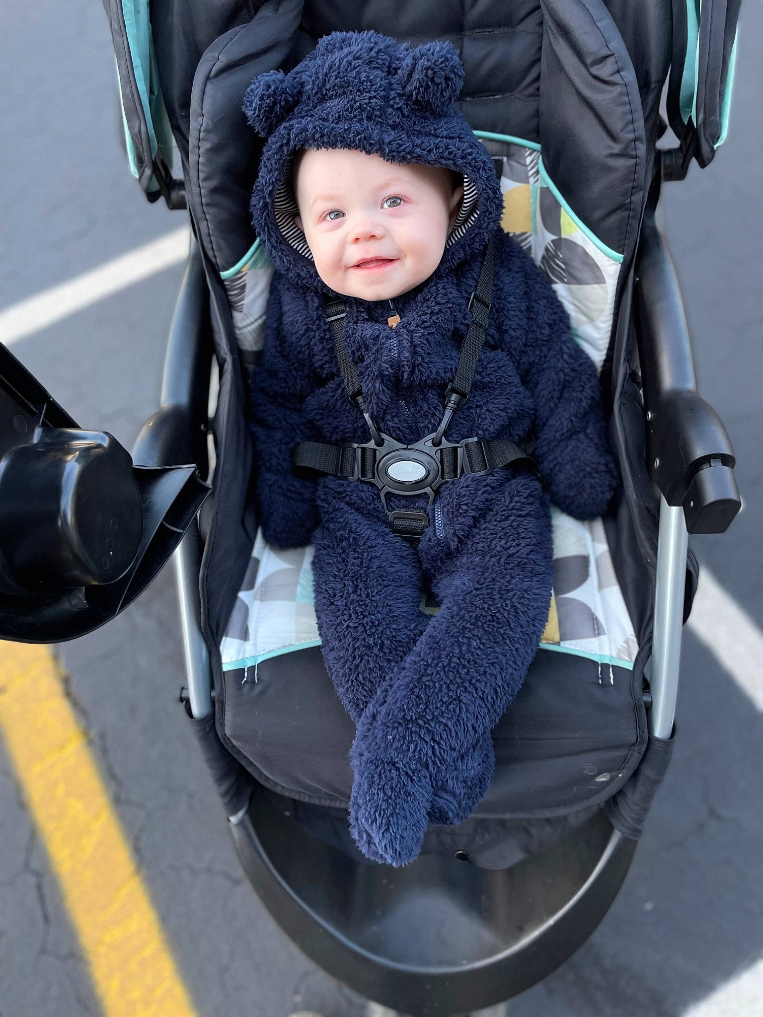 Colson joined the competition — help win amazing prizes! auto_part, automotive_design, automotive_exterior, baby, baby_carriage, baby_products, baby_safety, bag, car_seat, child, comfort, electric_blue, family_car, hat, headwear, joy, luggage_and_bags, motor_vehicle, person, personal_protective_equipment