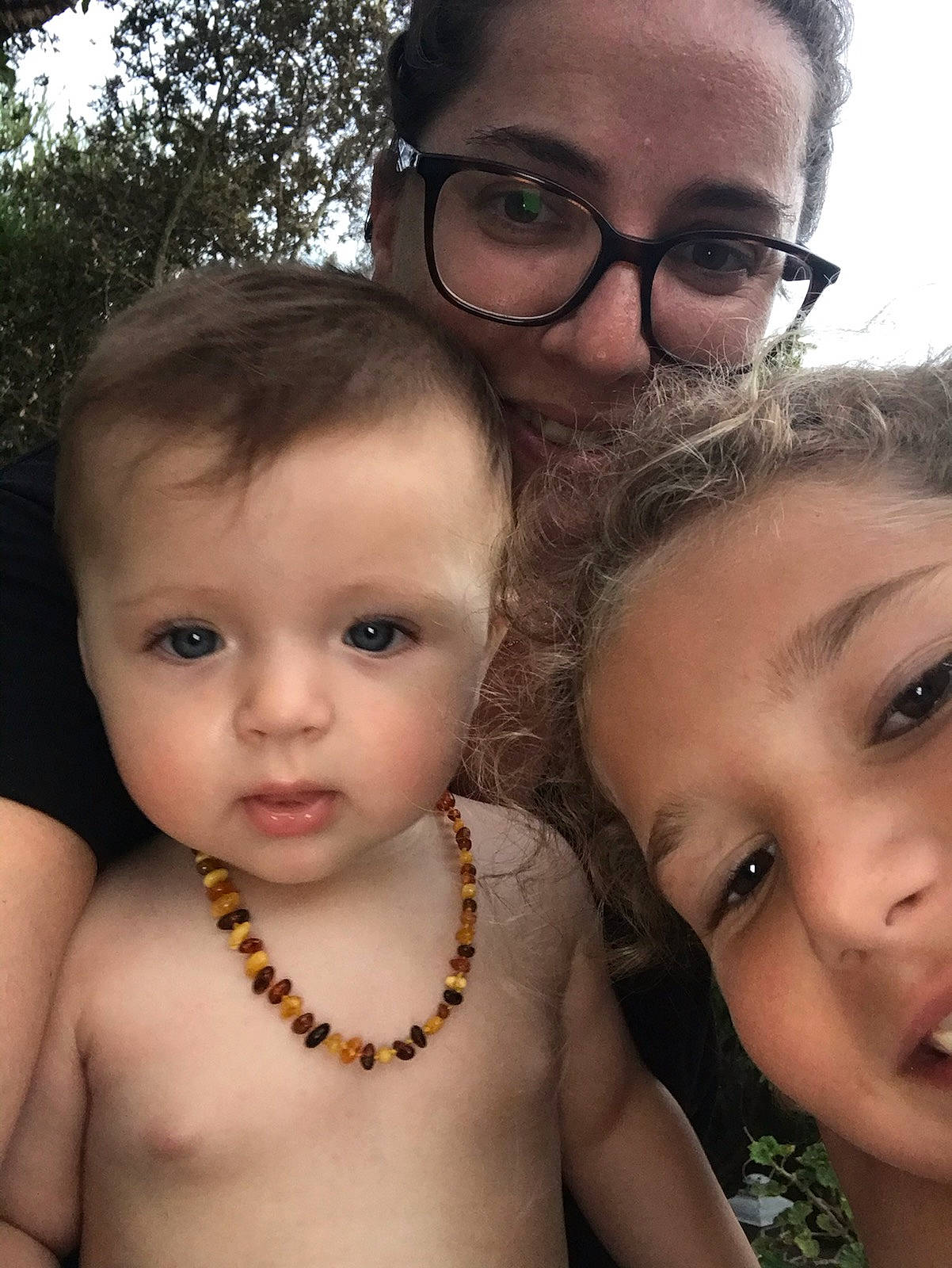 Livia a rejoint le concours — aidez-le/la à gagner de superbes lots ! cheek, chest, child, chin, eye, face, forehead, fun, head, iris, joy, lip, muscle, nose, people, person, photography, selfie, skin, smile