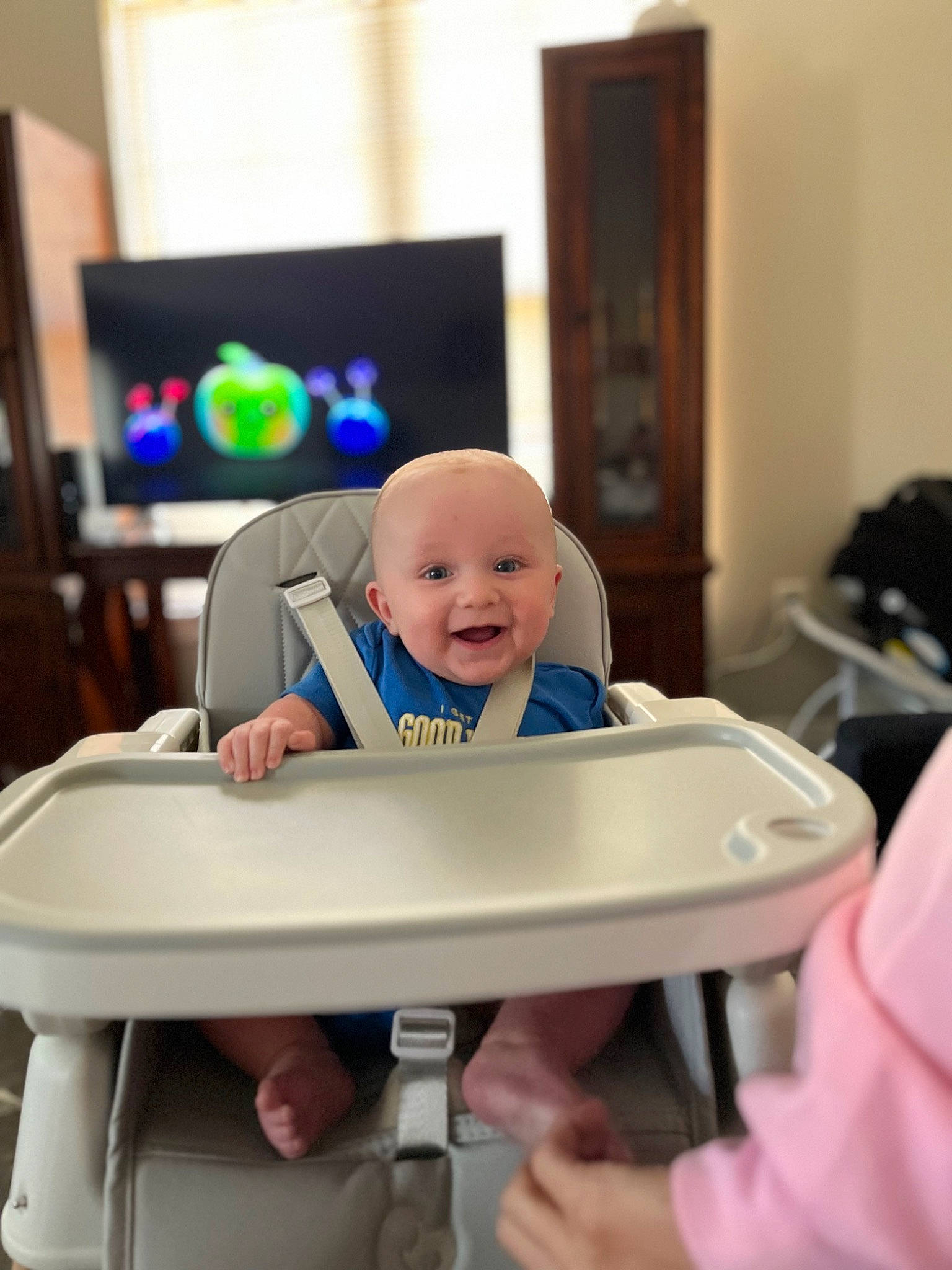 Ruben joined the competition — help win amazing prizes! baby, baby_products, chair, child, comfort, fun, gadget, happy, joy, leisure, person, play, room, service, sitting, smile, t_shirt, table, toddler