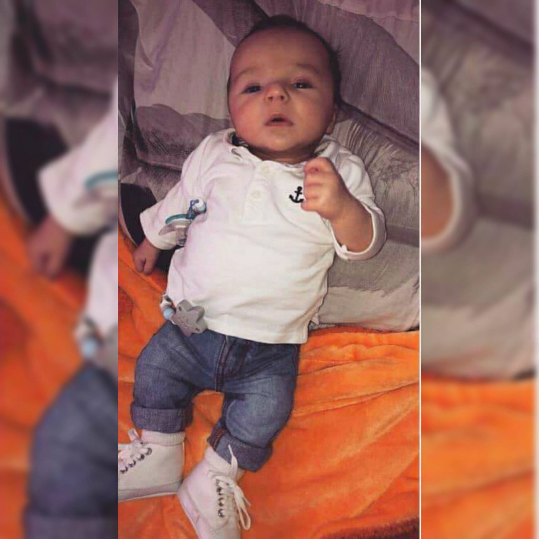 Cameron participe au concours pour gagner de l'argent avec cette photo : baby, cheek, child, child_model, cool, footwear, happy, human, jeans, people, person, photography, play, product, shoe, skin, smile, t_shirt, toddler