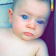 Noah participe au concours pour gagner de l'argent avec cette photo :