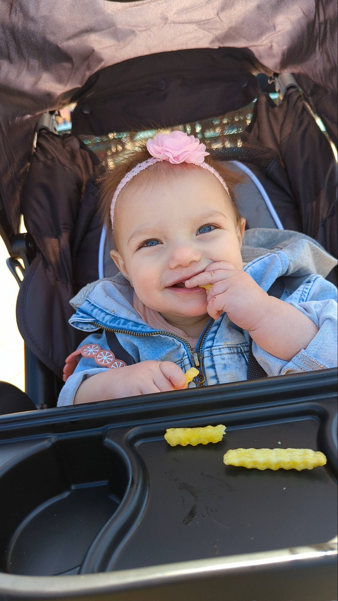 Oaklee joined the competition — help win amazing prizes! auto_part, baby, baby_carriage, baby_products, baby_safety, baby_toddler_clothing, cheek, child, event, fashion_accessory, fun, happy, iris, joy, motor_vehicle, person, product, sitting, skin, smile