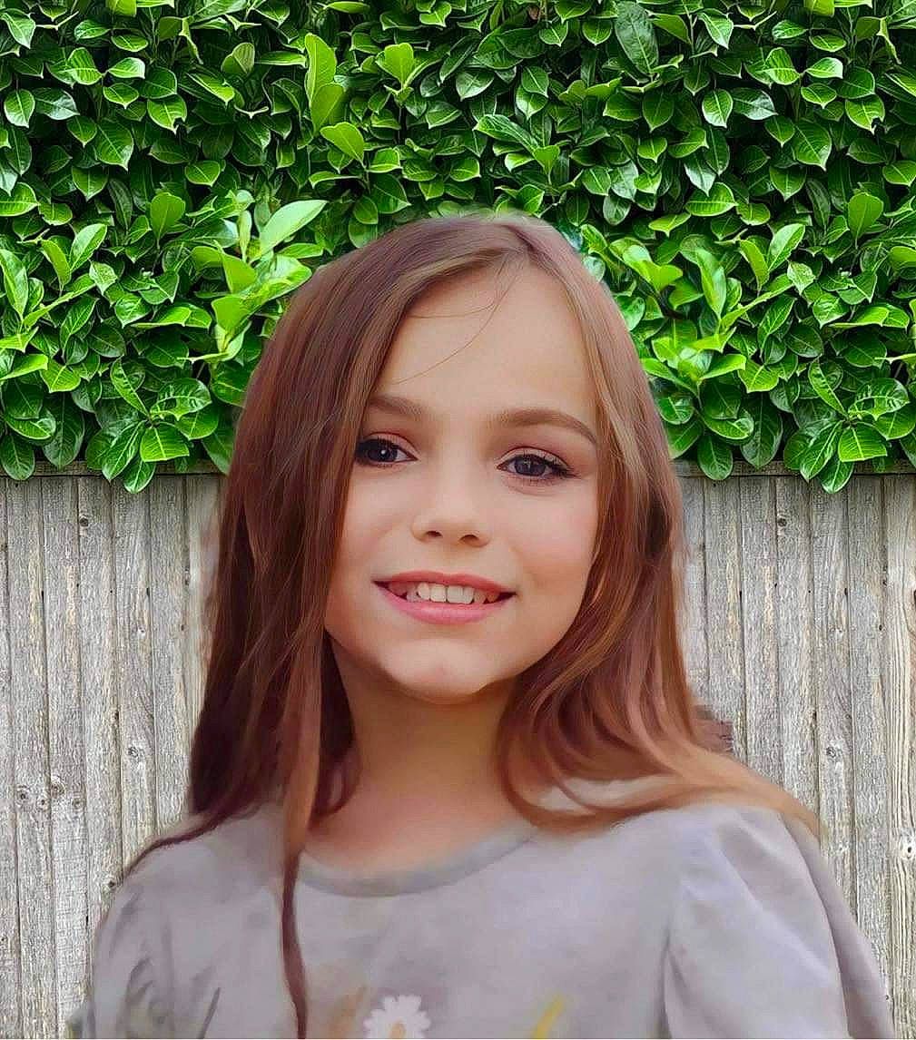 Aiden is registered to the contest to win money with this photo: beauty, blond, brown_hair, eyelash, face, grass, hair, happy, head, iris, joy, layered_hair, leaf, lip, long_hair, people_in_nature, person, plant, smile, spring