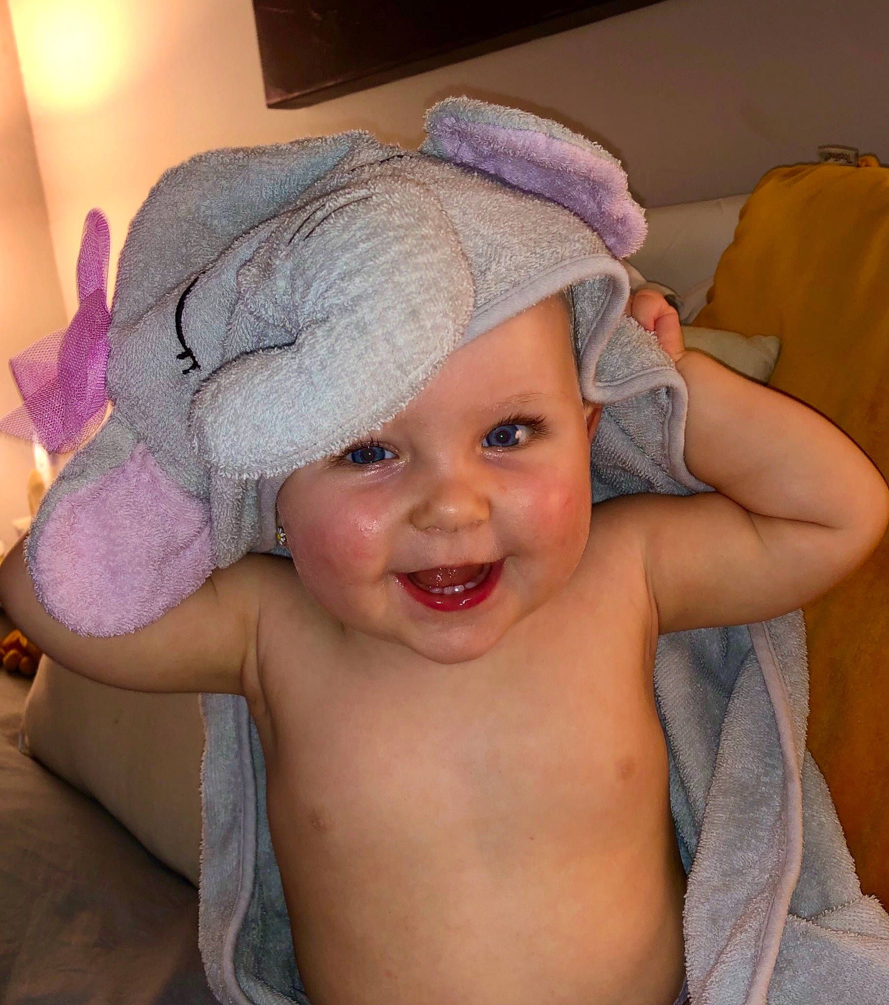 Arden is registered to the contest to win money with this photo: baby, baby_laughing, baby_toddler_clothing, bag, bonnet, cheek, child, costume_accessory, eyebrow, headwear, joy, linens, mouth, person, toddler, violet, wool