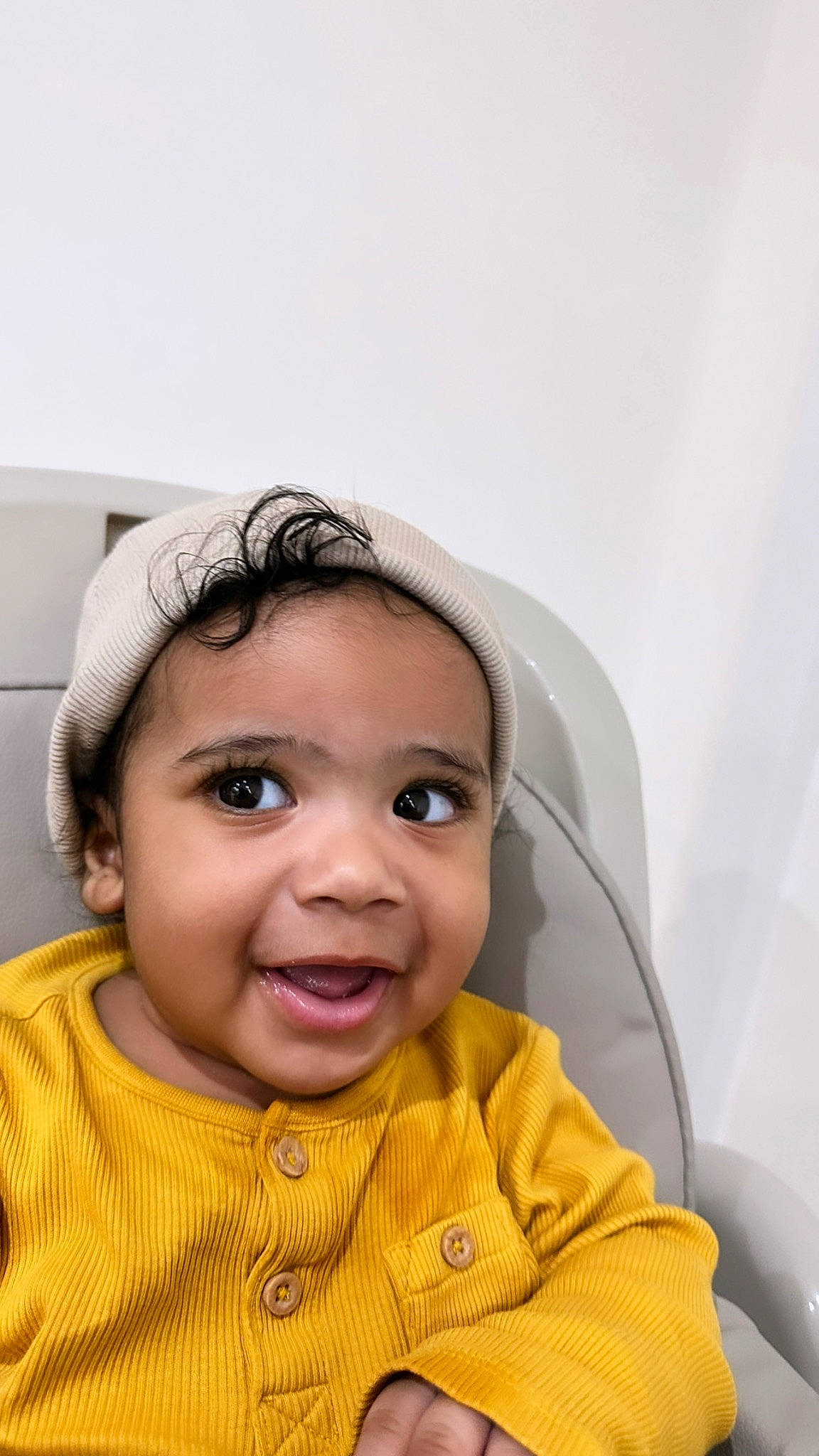 Amari is registered to the contest to win money with this photo: baby, cheek, child, chin, comfort, eye, eyebrow, eyelash, facial_expression, flash_photography, fun, gesture, happy, jacket, lip, nose, person, skin, sleeve, smile