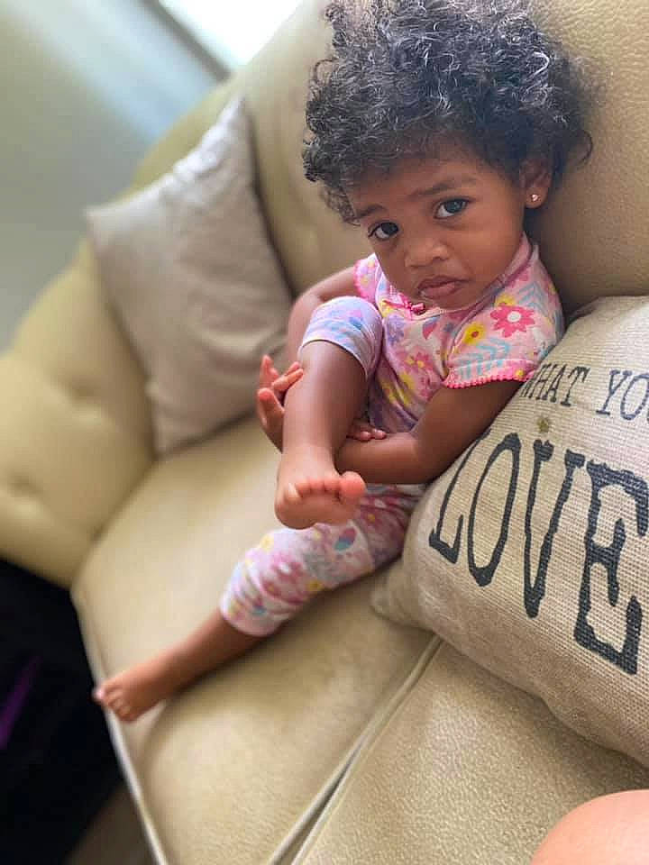 Sincere is registered to the contest to win money with this photo: baby, baby_toddler_clothing, beauty, cheek, child, comfort, facial_expression, finger, hair, hand, happy, human, human_leg, lip, people, person, sitting, skin, thigh, thumb