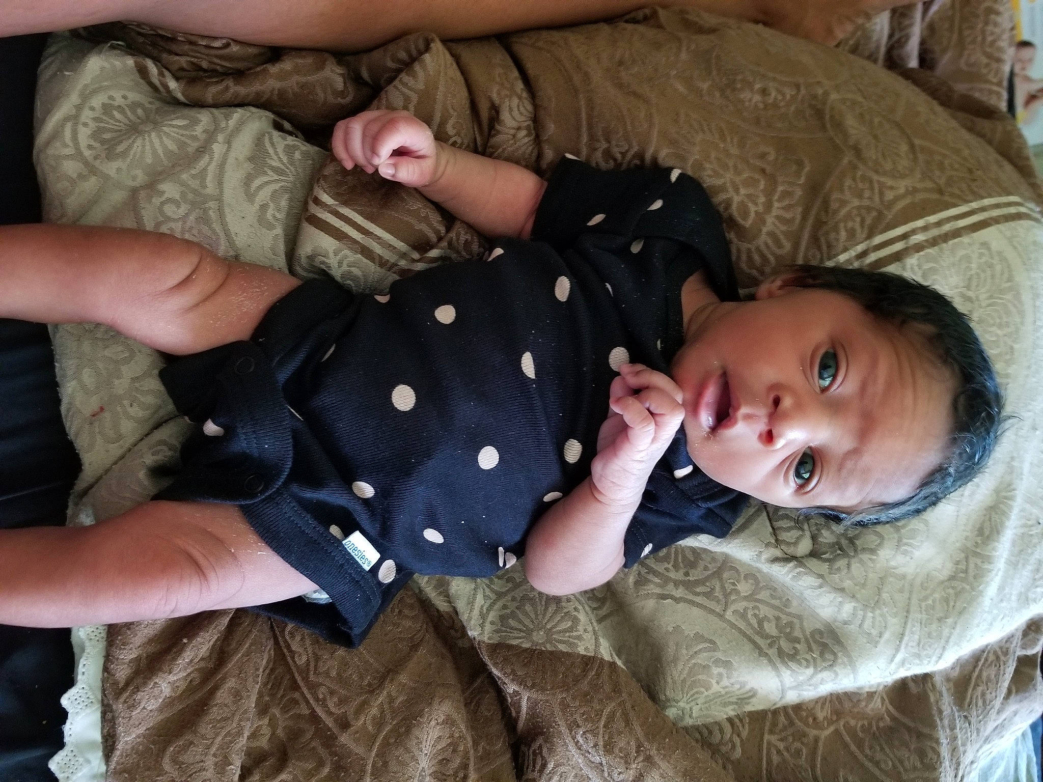 Queen is registered to the contest to win money with this photo: baby, child, person