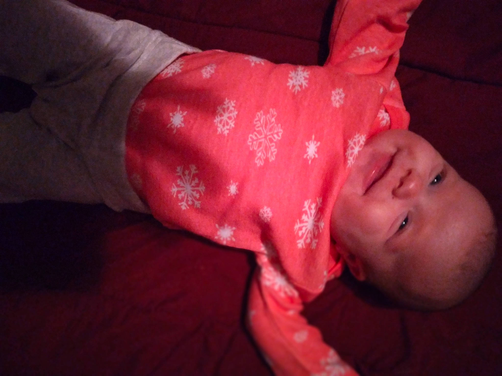 Rayla is registered to the contest to win money with this photo: arm, baby, baby_toddler_clothing, cheek, comfort, elbow, finger, flash_photography, hand, human_body, joy, lip, mammal, mouth, neck, nose, person, skin, sleeve, smile