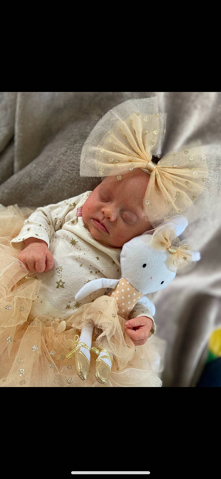 Poppy joined the competition — help win amazing prizes! baby, baby_sleeping, birth, child, person, photography, smile, toddler