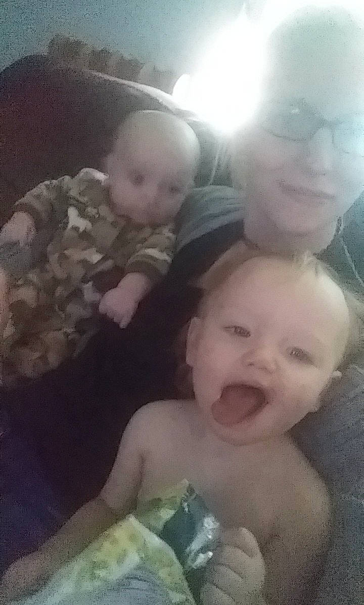 Rayleigh is registered to the contest to win money with this photo: baby, cheek, child, cloud, electronic_device, eye, face, fun, happy, head, mountain, mouth, nose, person, photography, selfie, skin, sky, smile, technology