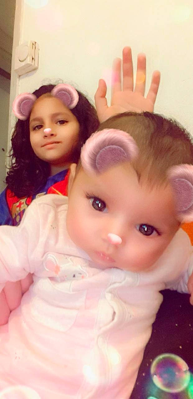 Shems participe au concours pour gagner de l'argent avec cette photo : barbie, cheek, child, doll, face, girl, human_hair_color, infant, iris, person, pink, product, skin, toddler, toy