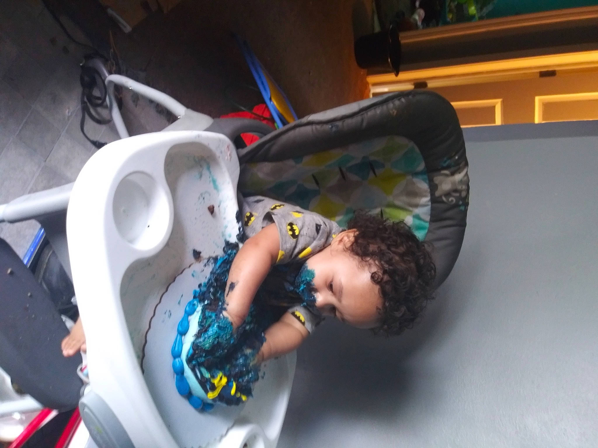 Tariq joined the competition — help win amazing prizes! audio_equipment, auto_part, automotive_design, automotive_wheel_system, baby, baby_products, car_seat, child, comfort, eyewear, flooring, fun, leisure, person, personal_protective_equipment, recreation, room, sitting, sports_gear, toddler