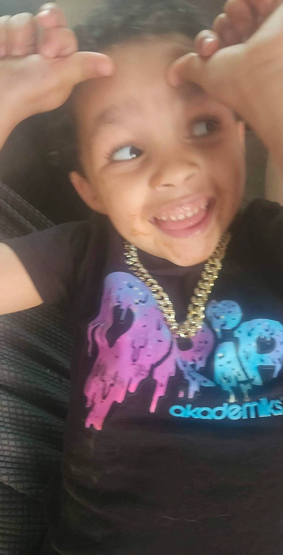 Torian Jr. is registered to the contest to win money with this photo: cheek, chin, ear, eye, eyebrow, eyelash, facial_expression, forehead, happy, head, iris, joy, lip, mouth, neck, nose, organ, person, pink, skin