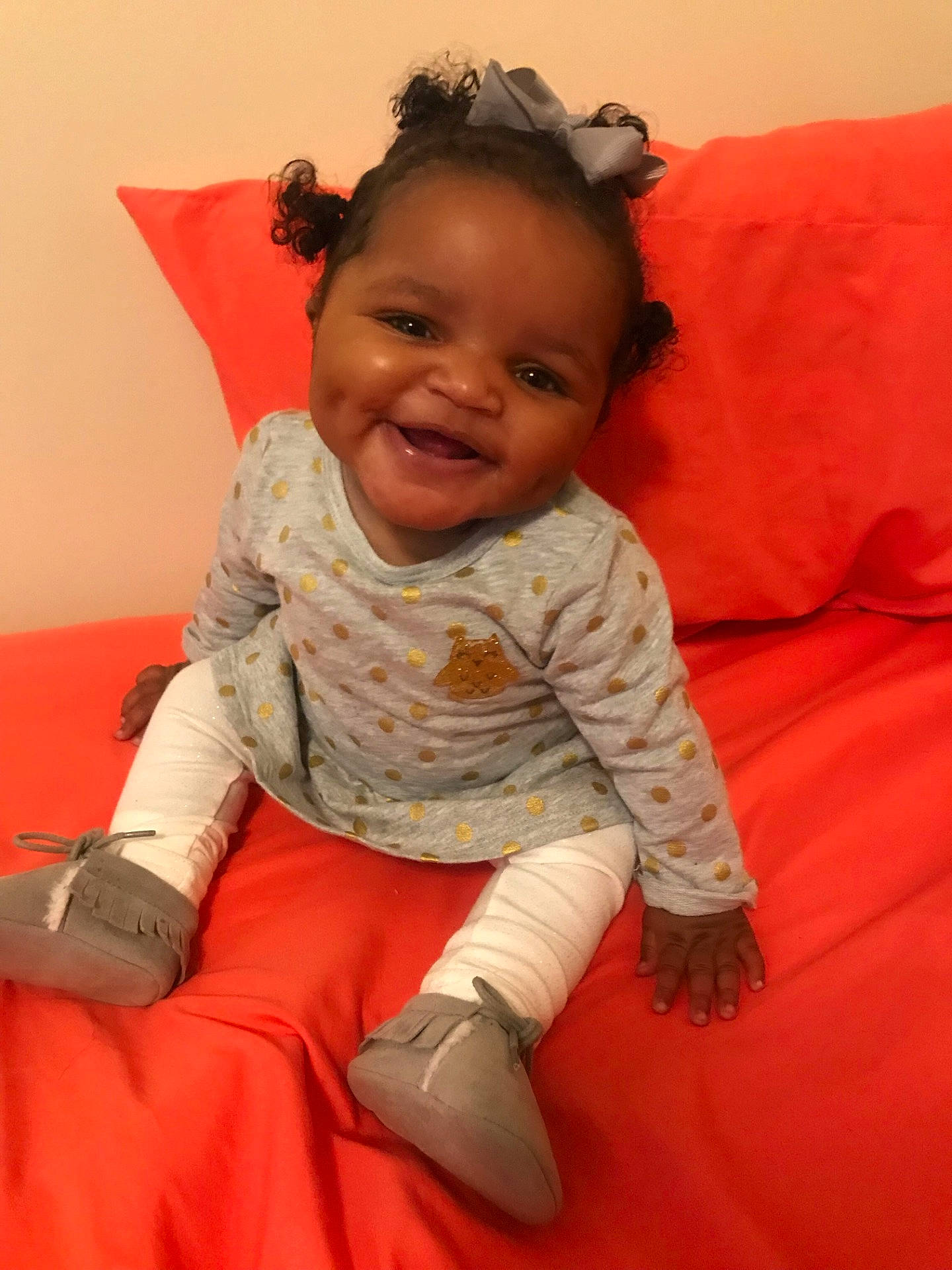 Jurnee is registered to the contest to win money with this photo: child, fun, girl, head, infant, person, product, sitting, skin, smile, textile, toddler