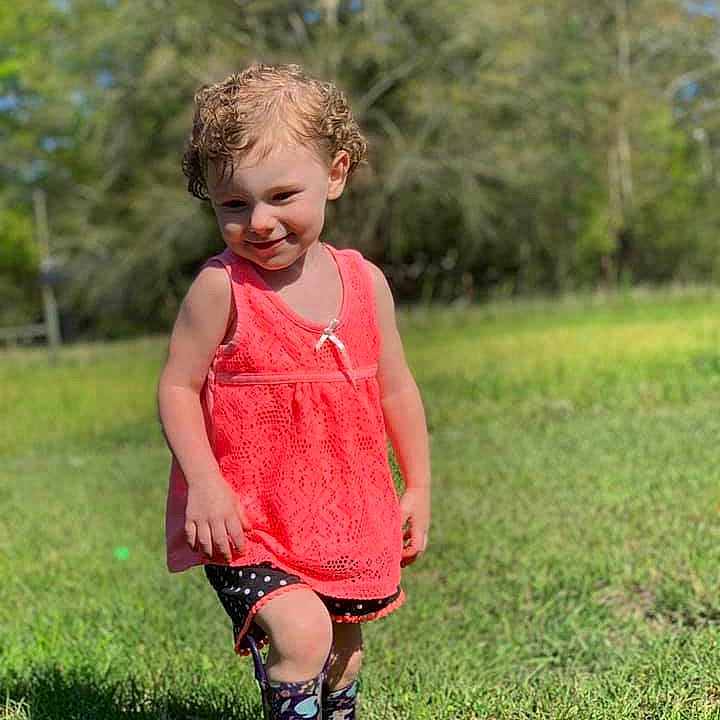 Kadence is registered to the contest to win money with this photo: child, child_model, footwear, fun, grass, grassland, happy, joy, meadow, people_in_nature, person, photography, plant, play, shoe, smile, spring, summer, toddler, tree