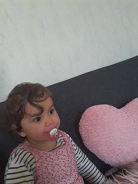 Sidra a rejoint le concours — aidez-le/la à gagner de superbes lots ! baby, child, lip, person, pink, room, skin, toddler, vacation