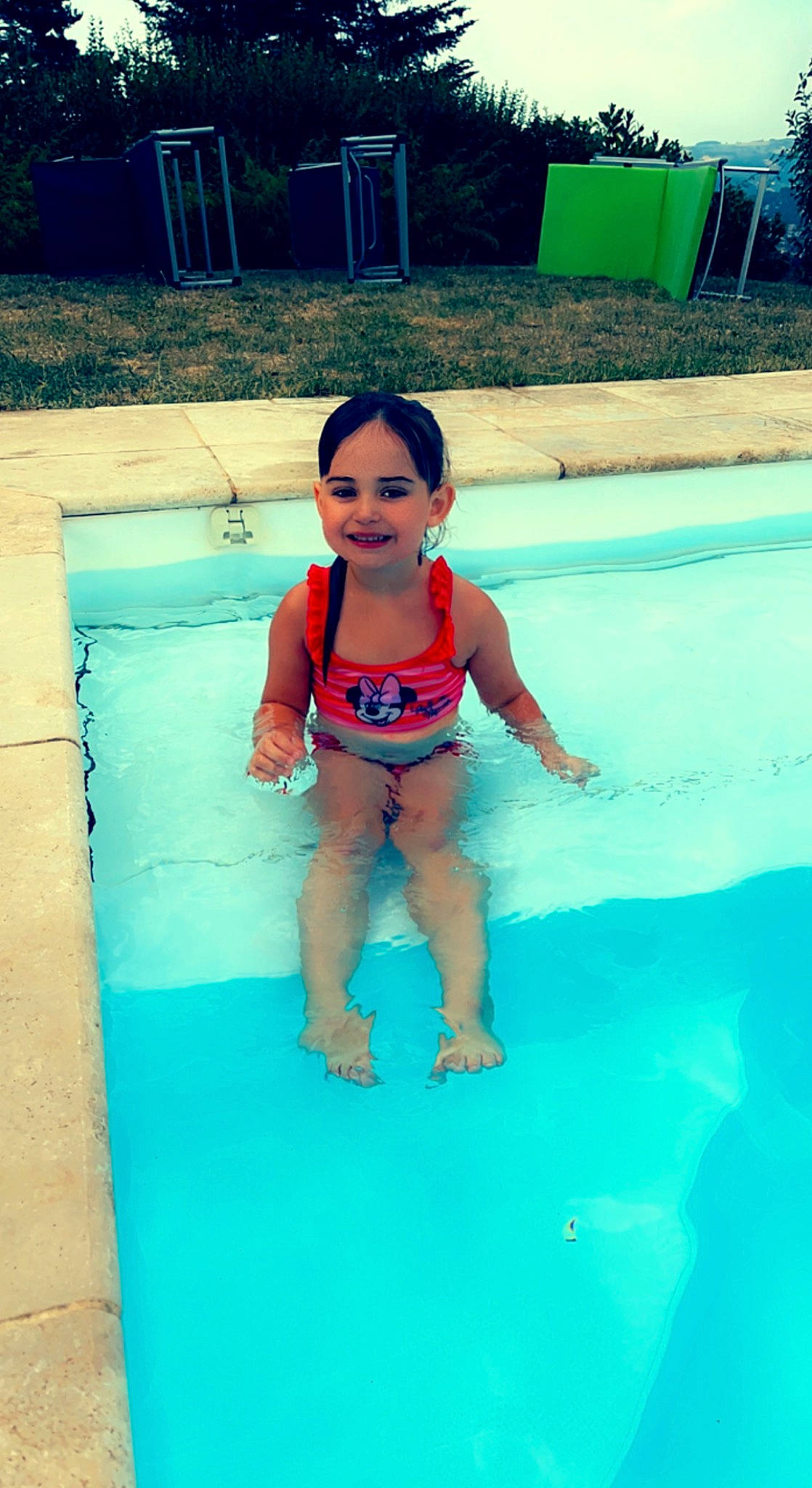 Livia participe au concours pour gagner de l'argent avec cette photo : aqua, azure, barefoot, bathing, blue, brassiere, chest, fun, grass, happy, human_leg, joy, leisure, person, photograph, recreation, summer, swimming_pool, swimwear, thigh