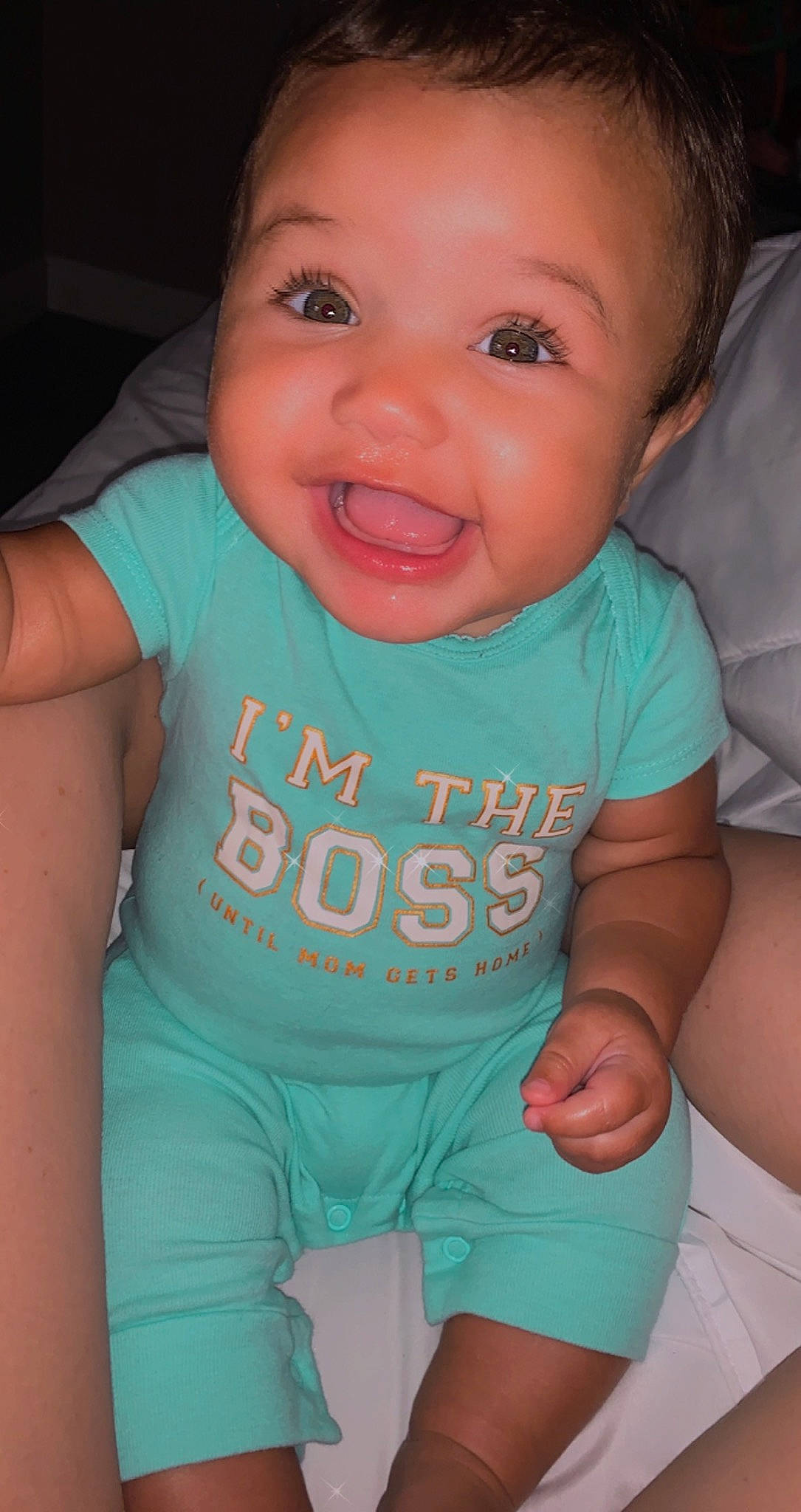 Isabella is registered to the contest to win money with this photo: arm, cheek, chin, eye, eyebrow, face, facial_expression, hairstyle, hand, head, joint, lip, mouth, muscle, nose, person, shoulder, skin, smile, stomach