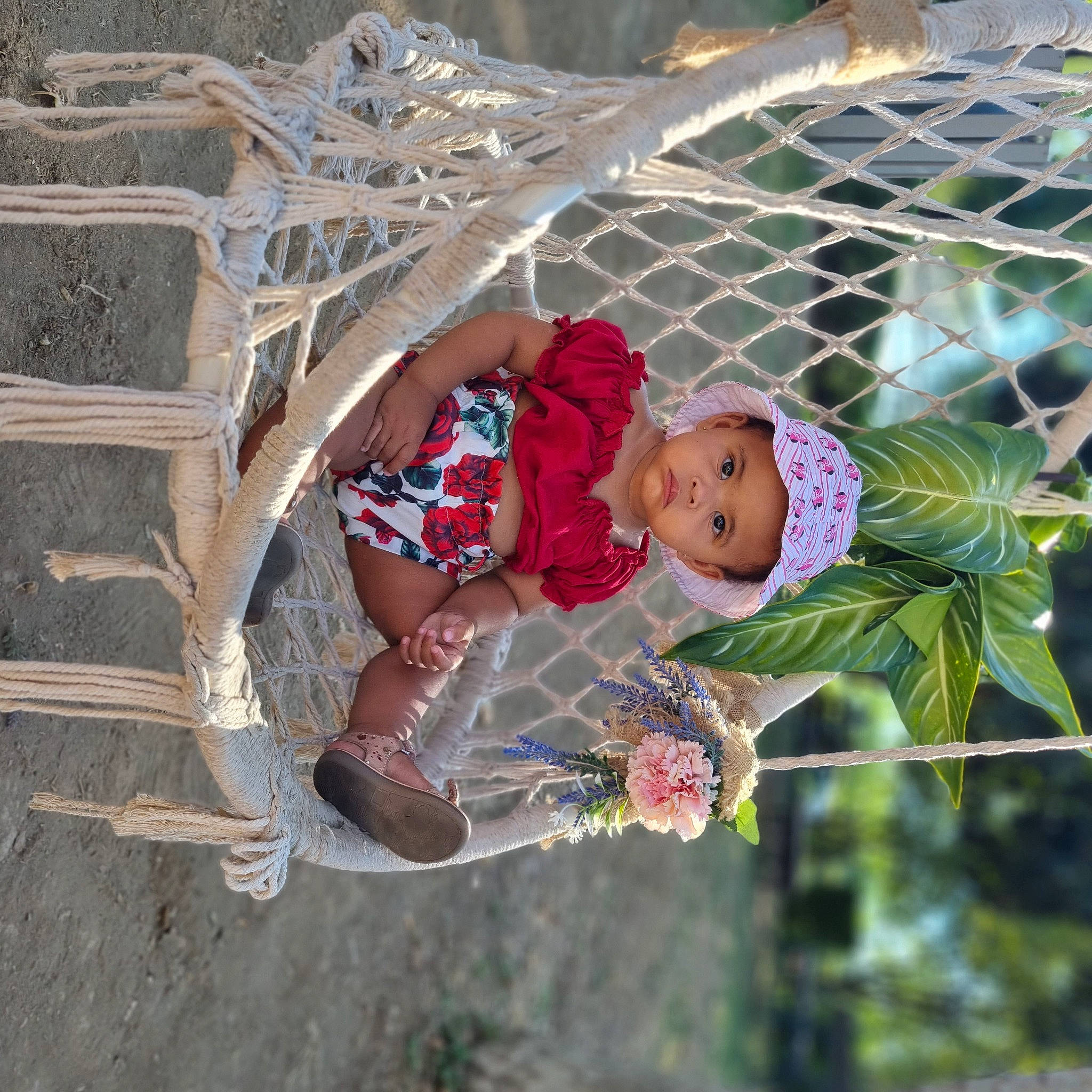 Ilianna Siena participe au concours pour gagner de l'argent avec cette photo : baby, baby_toddler_clothing, branch, child, fun, grass, happy, headwear, leisure, mesh, net, organism, pattern, people_in_nature, person, plant, play, recreation, toddler, tree