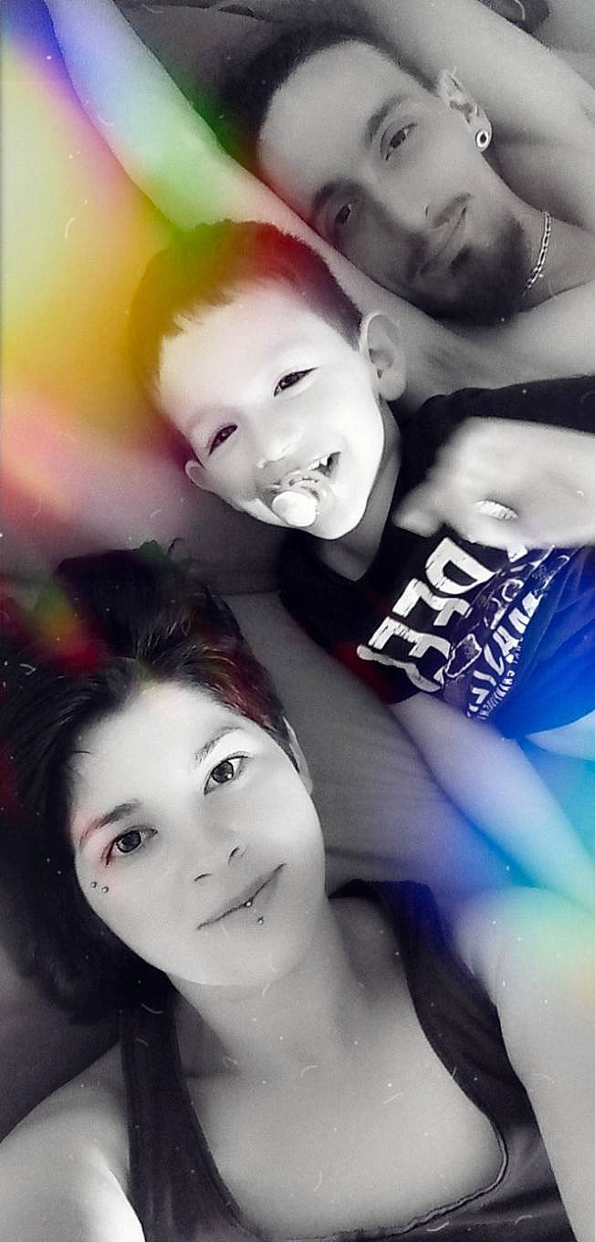 Loick participe au concours pour gagner de l'argent avec cette photo : black_hair, cool, eyebrow, fun, joy, lip, mouth, person, photography, selfie, smile