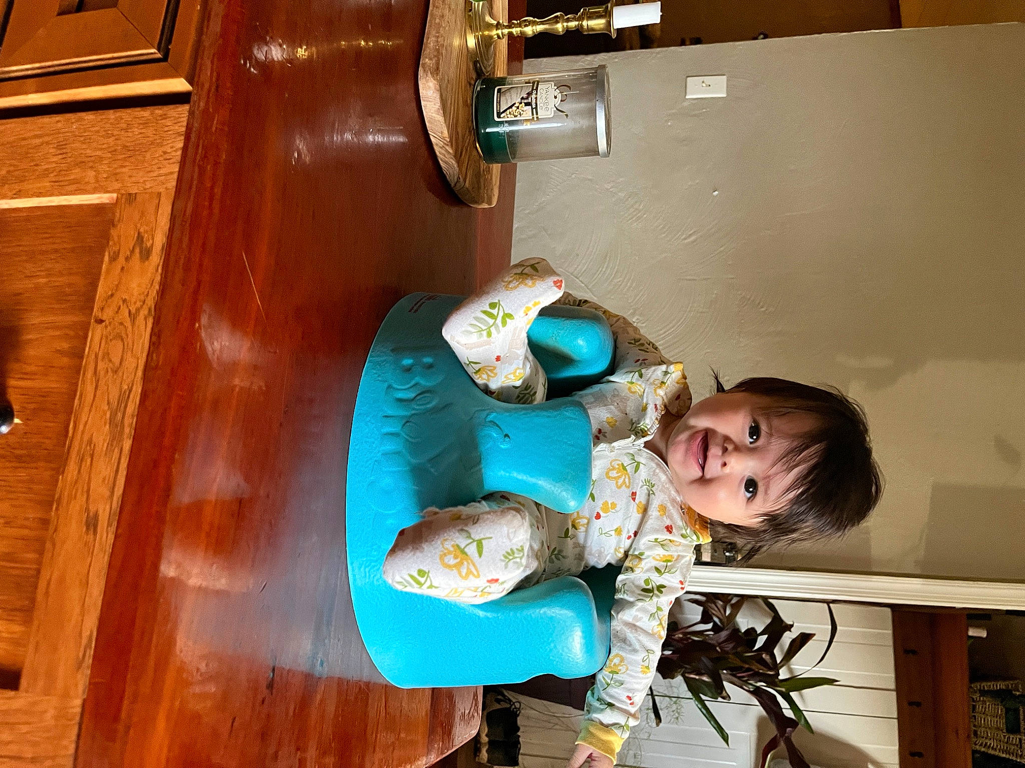 Arayah is registered to the contest to win money with this photo: baby, baby_toddler_clothing, child, comfort, flooring, fun, happy, hardwood, leisure, person, plywood, room, smile, snapshot, toddler, vacation, varnish, wood, wood_stain