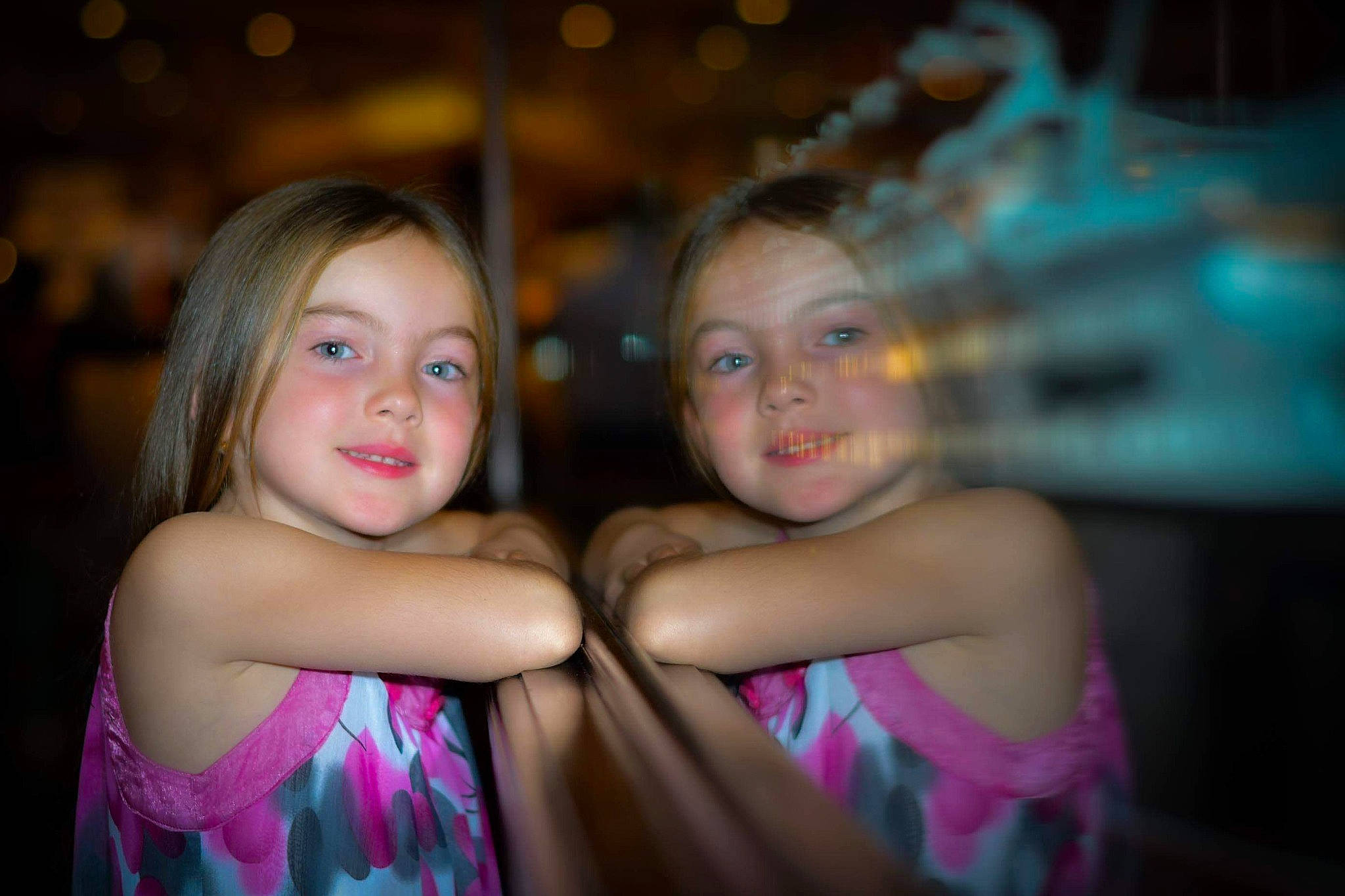 Marie a rejoint le concours — aidez-le/la à gagner de superbes lots ! child, eye, face, flash_photography, friendship, fun, happy, head, iris, night, party, people, person, photography, pink, recreation, skin, smile, summer, toddler