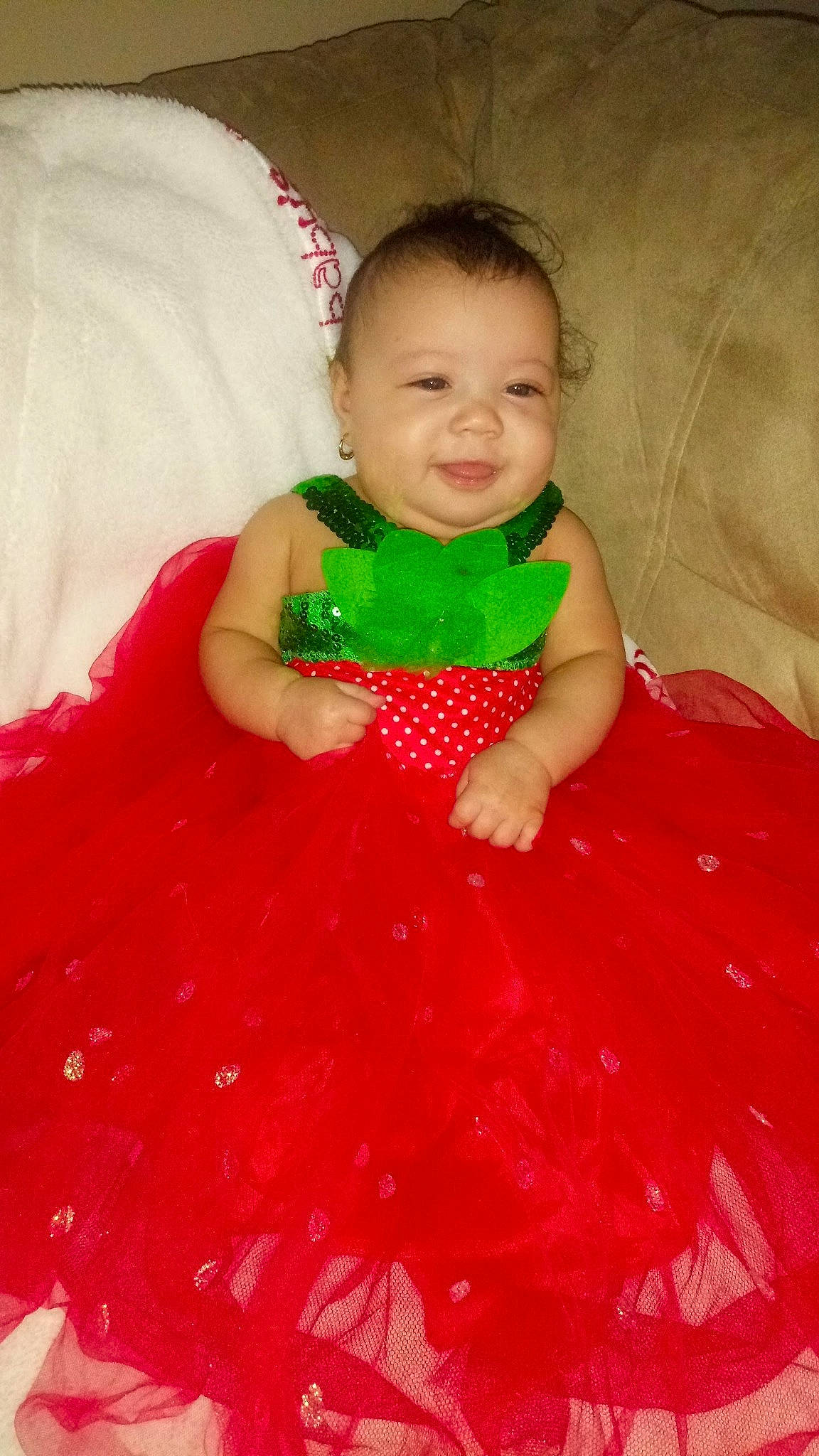 Sa'Niyalyce joined the competition — help win amazing prizes! child, costume, dance_dress, day, dress, flooring, fun, girl, green, infant, iris, pattern, person, pink, play, product, red, skin, smile, textile