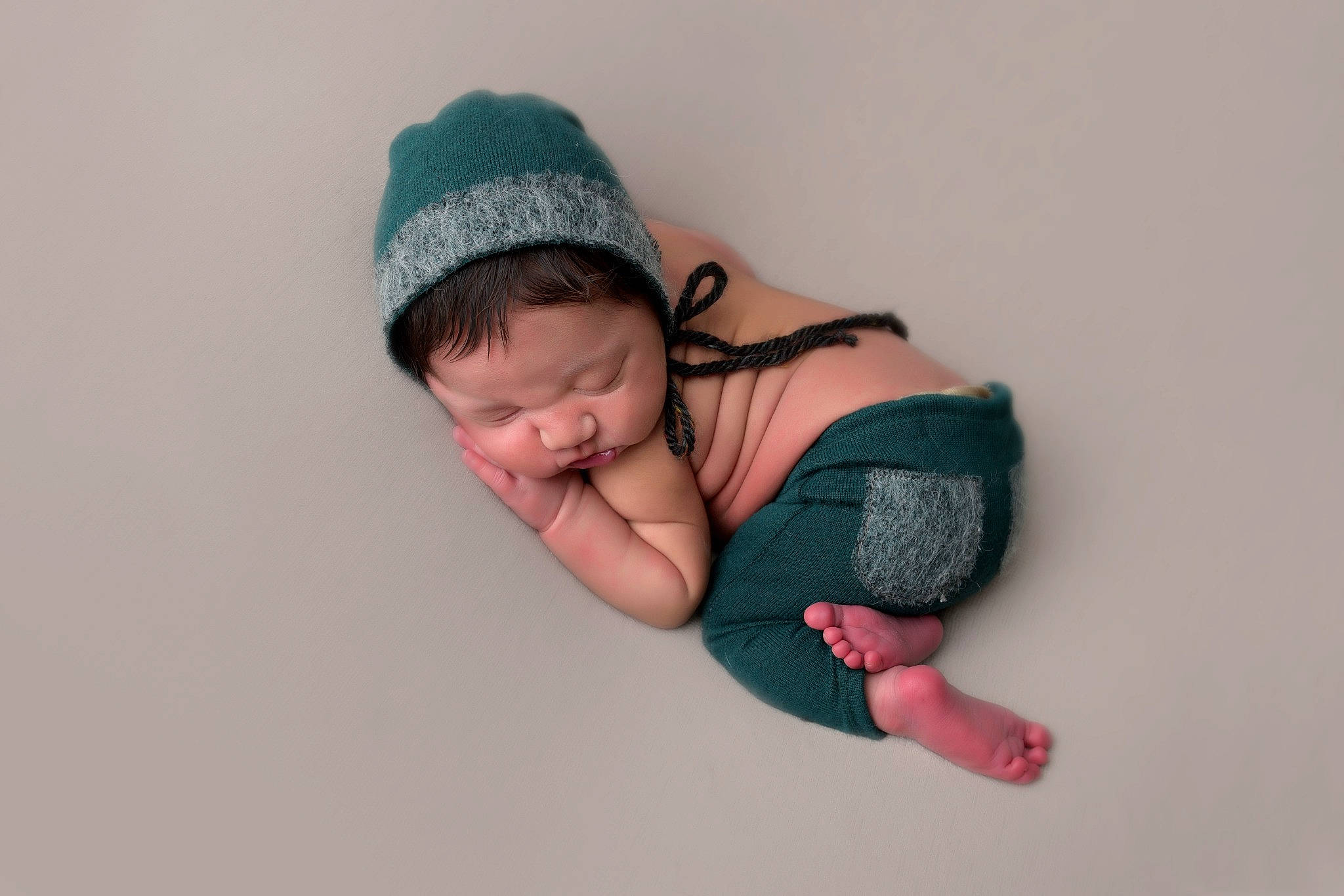 Armoni joined the competition — help win amazing prizes! baby, baby_toddler_clothing, barefoot, cap, comfort, elbow, finger, flash_photography, flooring, foot, happy, human_leg, knee, leg, linens, person, sleeve, t_shirt, thigh, toddler