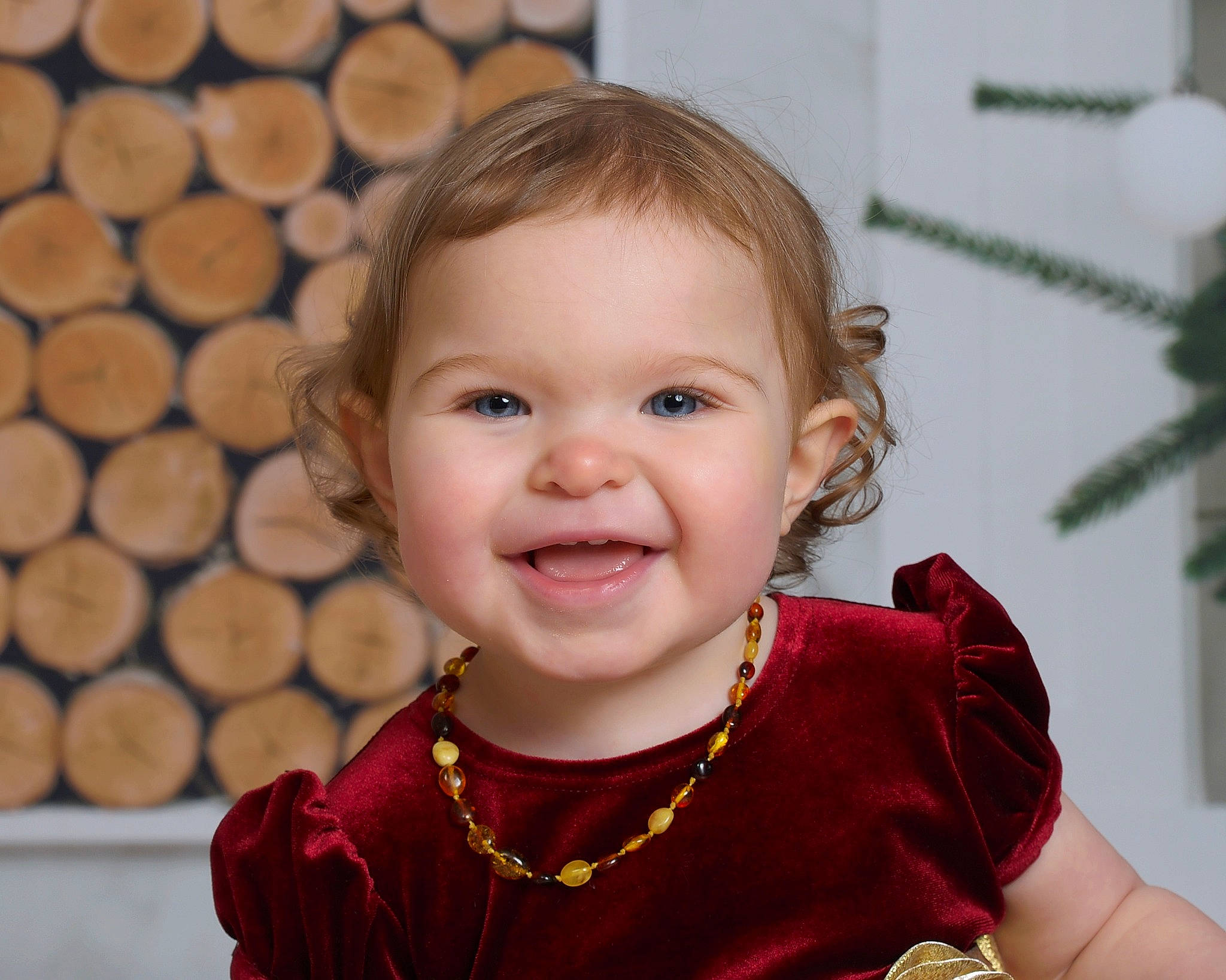Olivia Isabella is registered to the contest to win money with this photo: boy, brown_hair, cheek, child, ear, facial_expression, fun, girl, hairstyle, happiness, infant, joy, laughter, person, portrait_photography, skin, smile, toddler