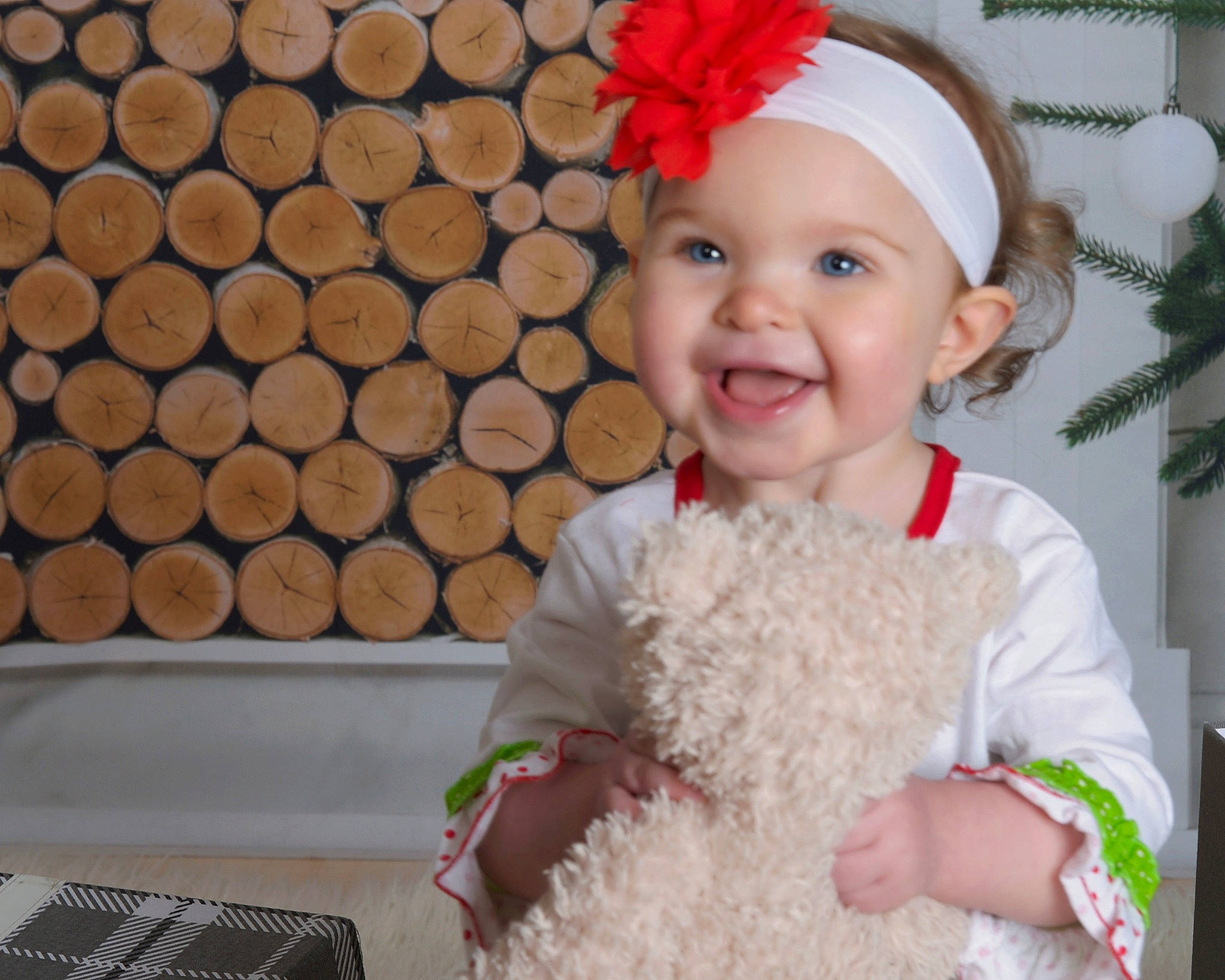 Olivia Isabella joined the competition — help win amazing prizes! child, girl, hair_accessory, headband, headgear, headpiece, infant, joy, person, smile, textile, toddler