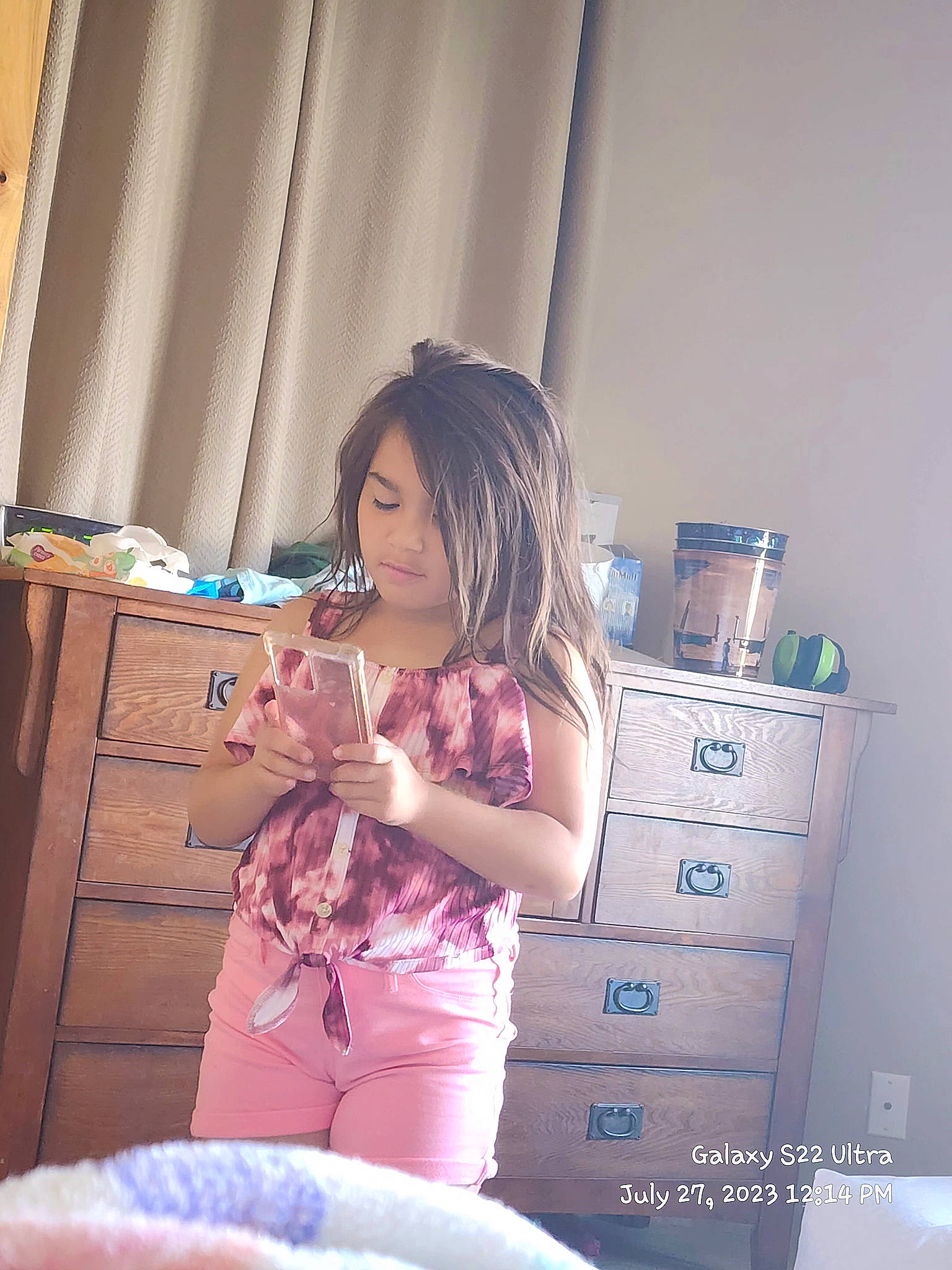 Chassy is registered to the contest to win money with this photo: abdomen, beauty, cabinetry, chest_of_drawers, curtain, drawer, dresser, electric_blue, fashion_design, furniture, hair, happy, human_leg, leg, long_hair, person, purple, shoulder, thigh, trunk