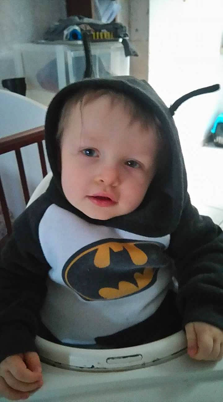 Mateï participe au concours pour gagner de l'argent avec cette photo : baby_products, cheek, child, cool, face, head, infant, person, product, toddler