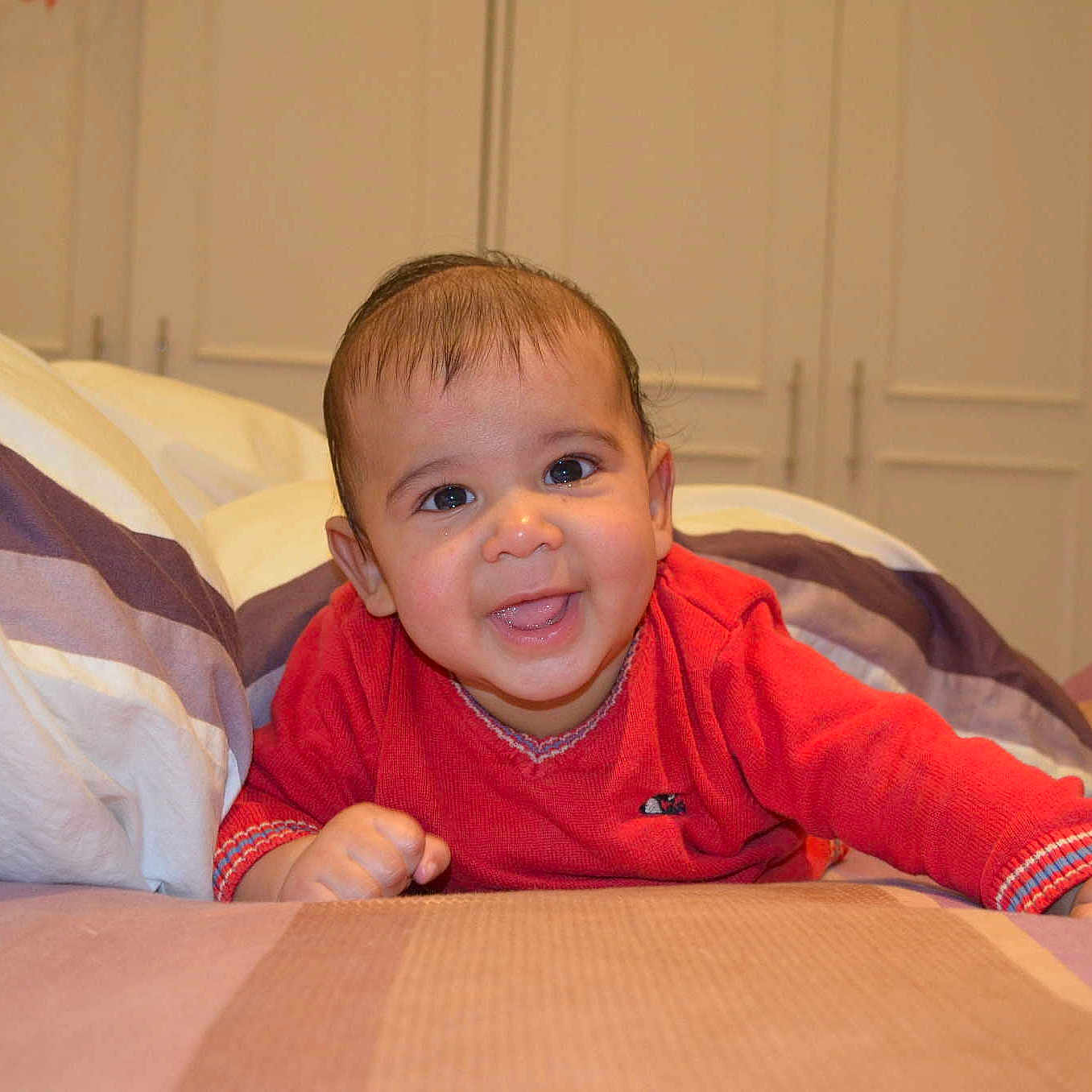 ISHAAN is registered to the contest to win money with this photo: