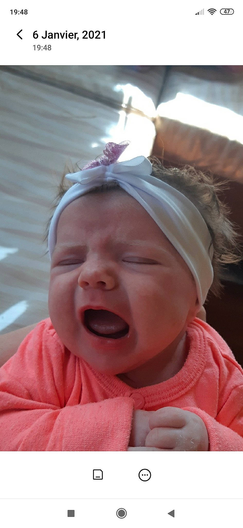 Kelya a rejoint le concours — aidez-le/la à gagner de superbes lots ! baby, baby_toddler_clothing, cheek, child, chin, eyebrow, eyelash, forehead, hair_accessory, iris, jaw, lip, mouth, nose, organ, person, pink, skin, toddler, tongue