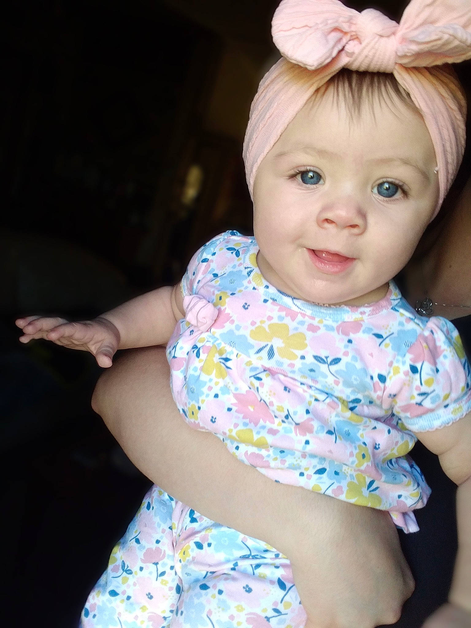 Barbara is registered to the contest to win money with this photo: abdomen, baby, baby_products, baby_toddler_clothing, cheek, child, child_model, costume_accessory, day_dress, hair_accessory, headband, headgear, headpiece, mouth, person, pink, polka_dot, skin, stomach, toddler