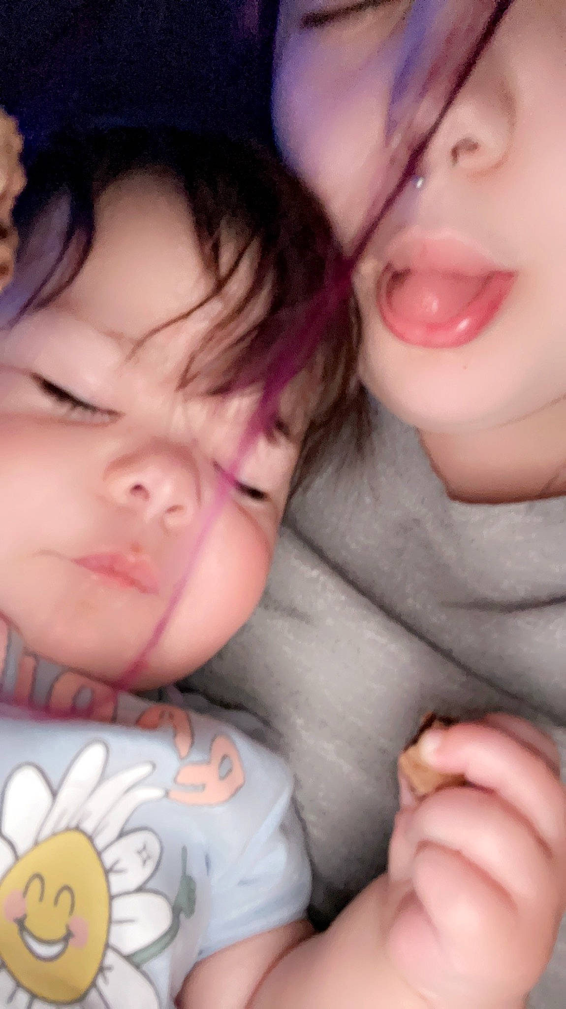 Juliana is registered to the contest to win money with this photo: cheek, chin, comfort, eyebrow, eyelash, facial_expression, finger, forehead, gesture, hairstyle, hand, happy, head, human, lip, mammal, mouth, muscle, nose, person