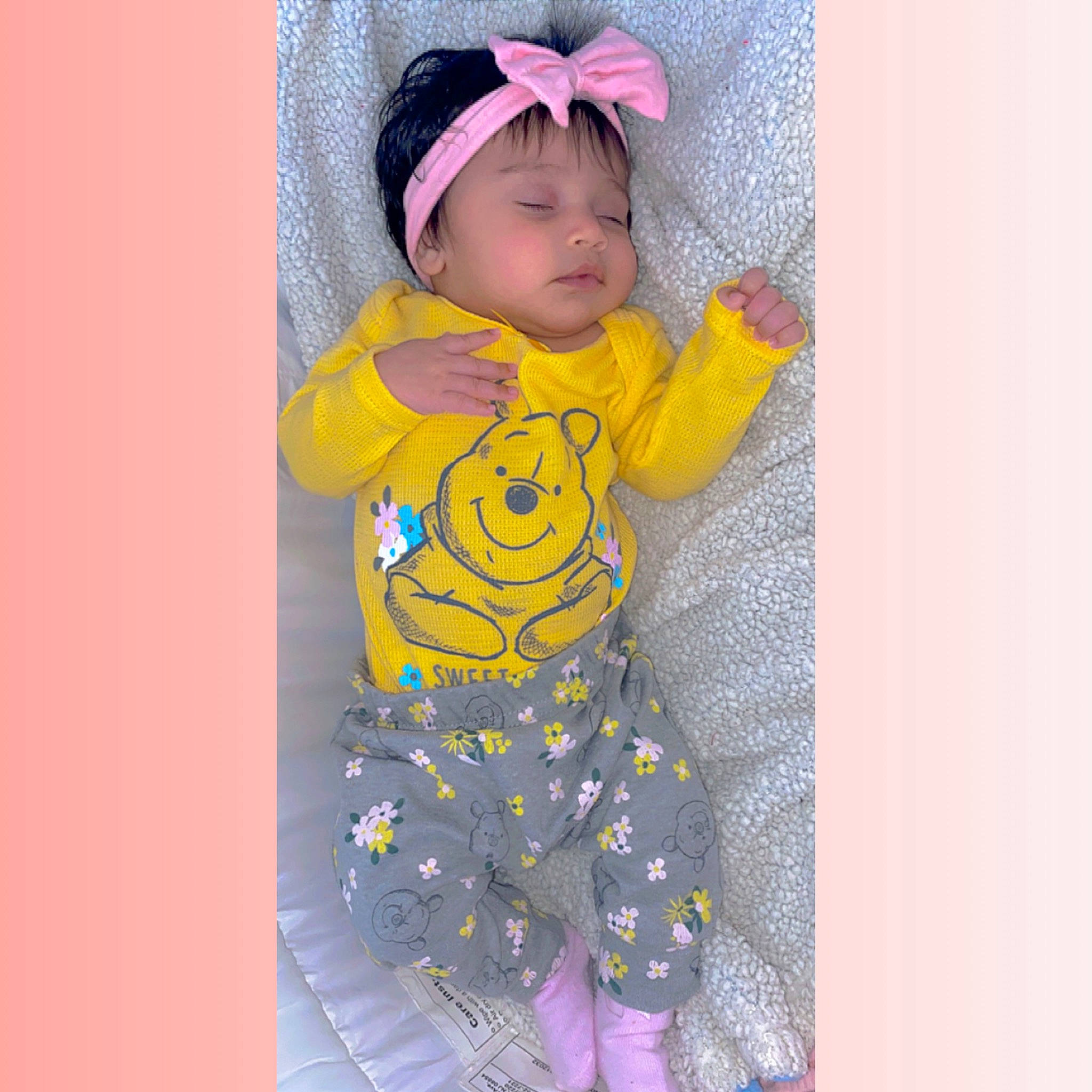 Yoareliz is registered to the contest to win money with this photo: baby, baby_toddler_clothing, cap, child, clothing, face, font, happy, head, headgear, headwear, human_body, magenta, outerwear, pattern, person, pink, purple, sleeve, t_shirt