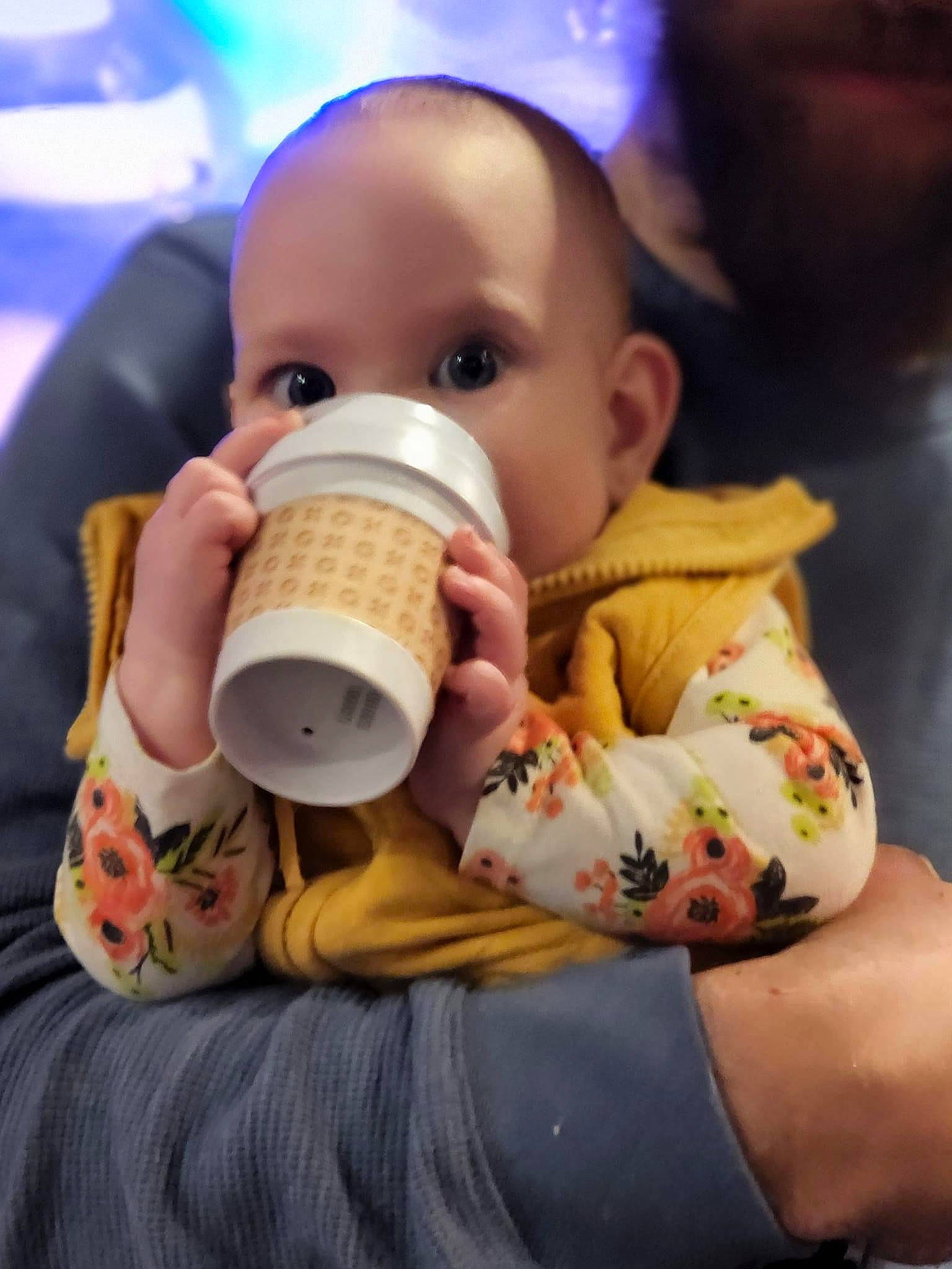 Adyson is registered to the contest to win money with this photo: baby, baby_bottle, baby_products, baby_toddler_clothing, cheek, child, comfort, cup, drinking, drinkware, ear, eyelash, finger, happy, mouth, nail, nose, person, plastic_bottle, skin