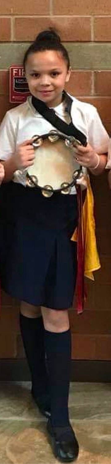 Teara joined the competition — help win amazing prizes! blond, clothing, cocktail_dress, dress, fashion, fashion_accessory, finger, formal_wear, glasses, hand, joy, lady, long_hair, neck, person, sleeve, thumb