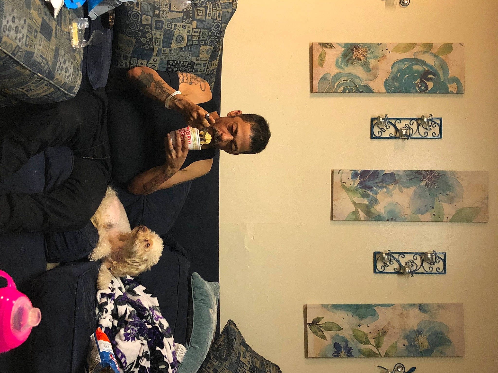 Cristal Febus is registered to the contest to win money with this photo: room, tattoo