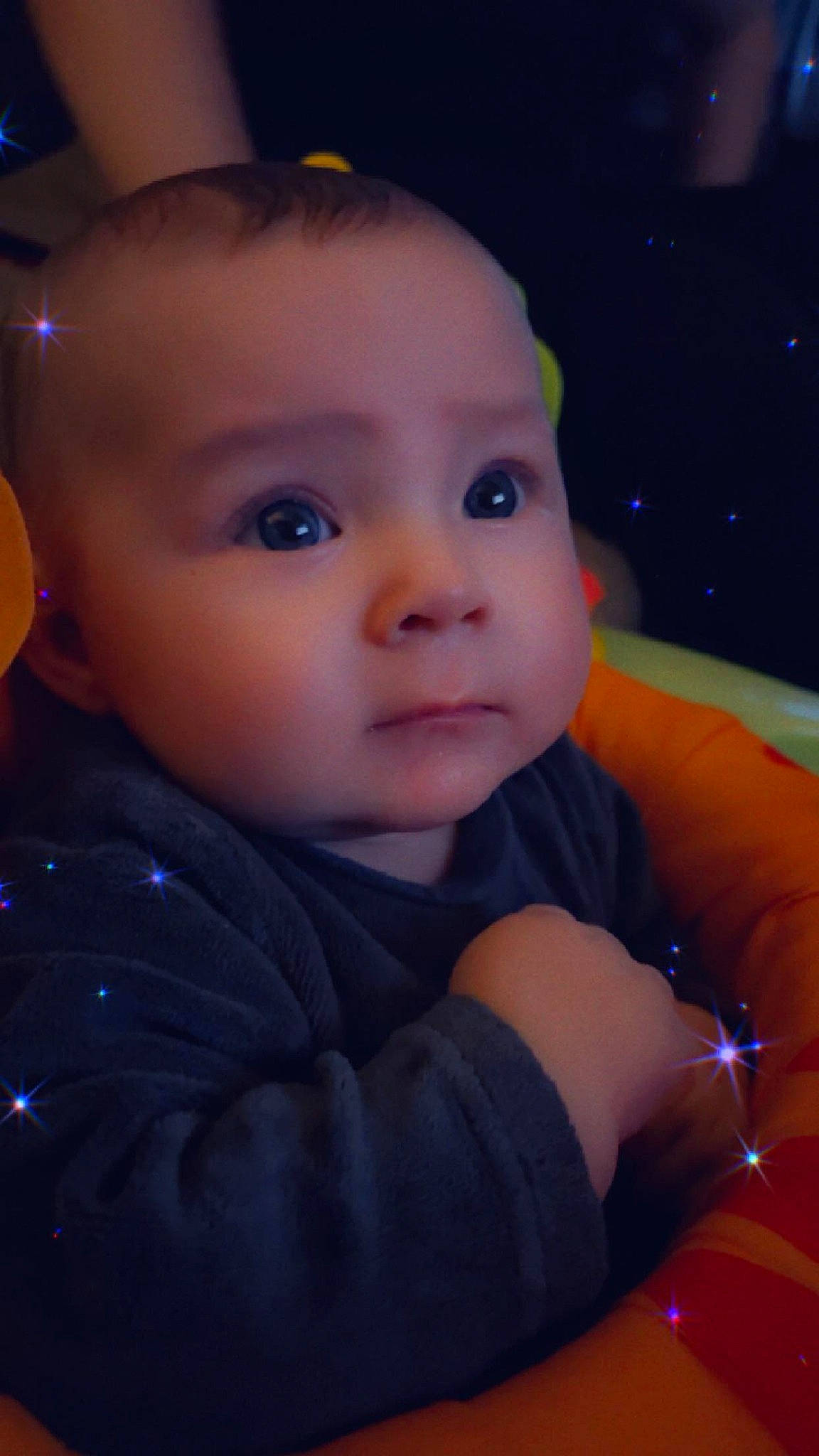 Christal participe au concours pour gagner de l'argent avec cette photo : azure, baby, baby_toddler_clothing, cheek, chin, cool, ear, eyebrow, facial_expression, flash_photography, forehead, hairstyle, happy, iris, lip, mouth, nose, person, skin, standing