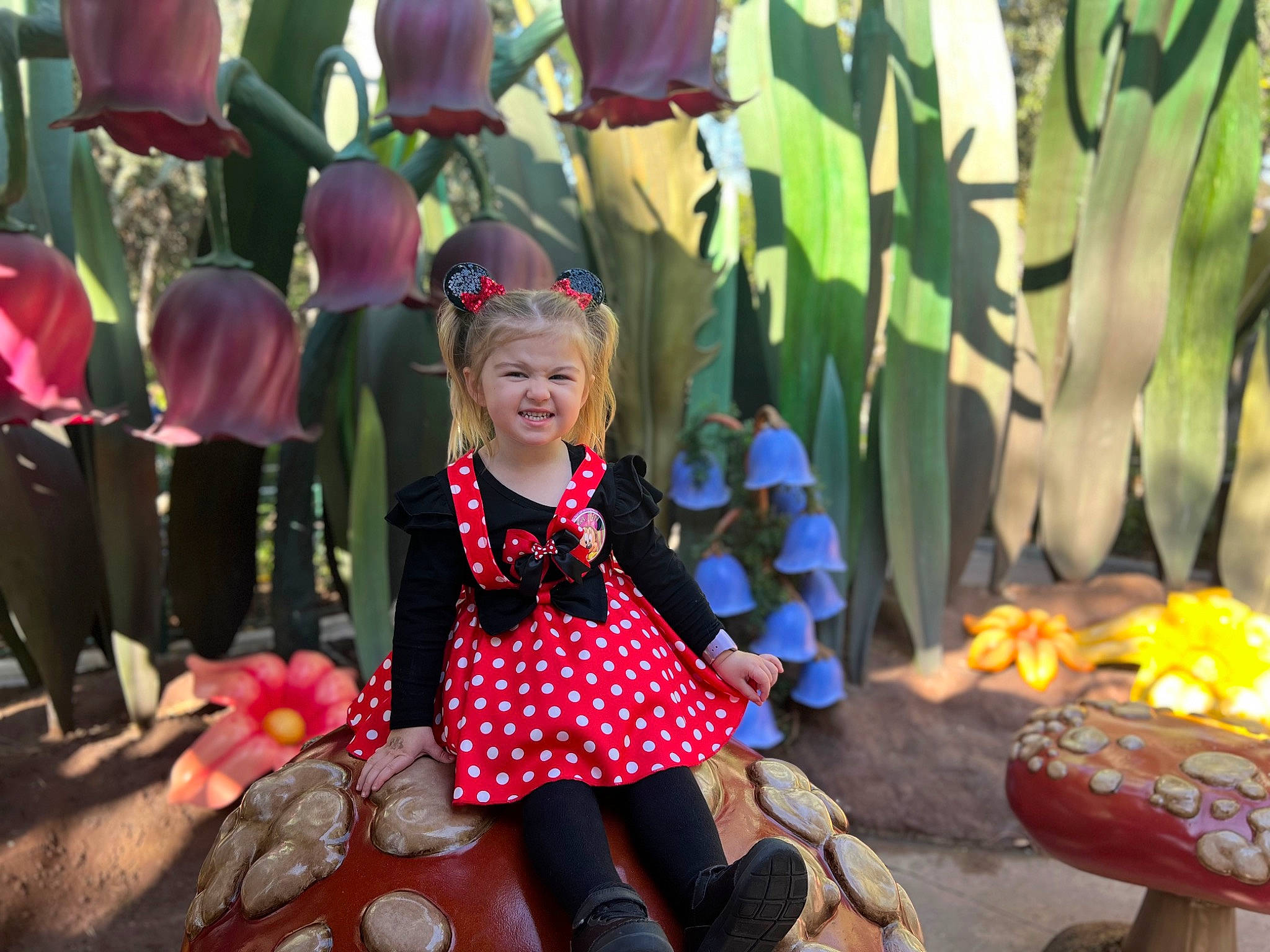 Emily is registered to the contest to win money with this photo: beauty, calabaza, event, fun, grass, green, happy, joy, leaf, leisure, lighting, magenta, person, petal, plant, shoe, snapshot, spring, summer, sunglasses