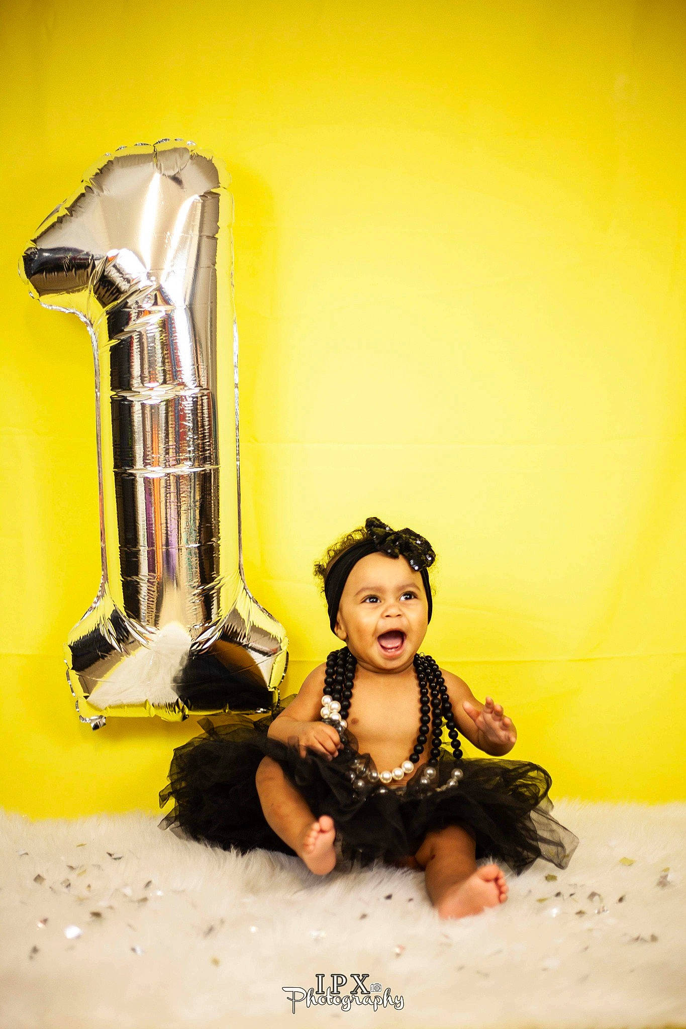 Arayah joined the competition — help win amazing prizes! embellishment, fashion_accessory, hair_accessory, headpiece, lipstick, makeover, person, photo_shoot, portrait, vintage_clothing