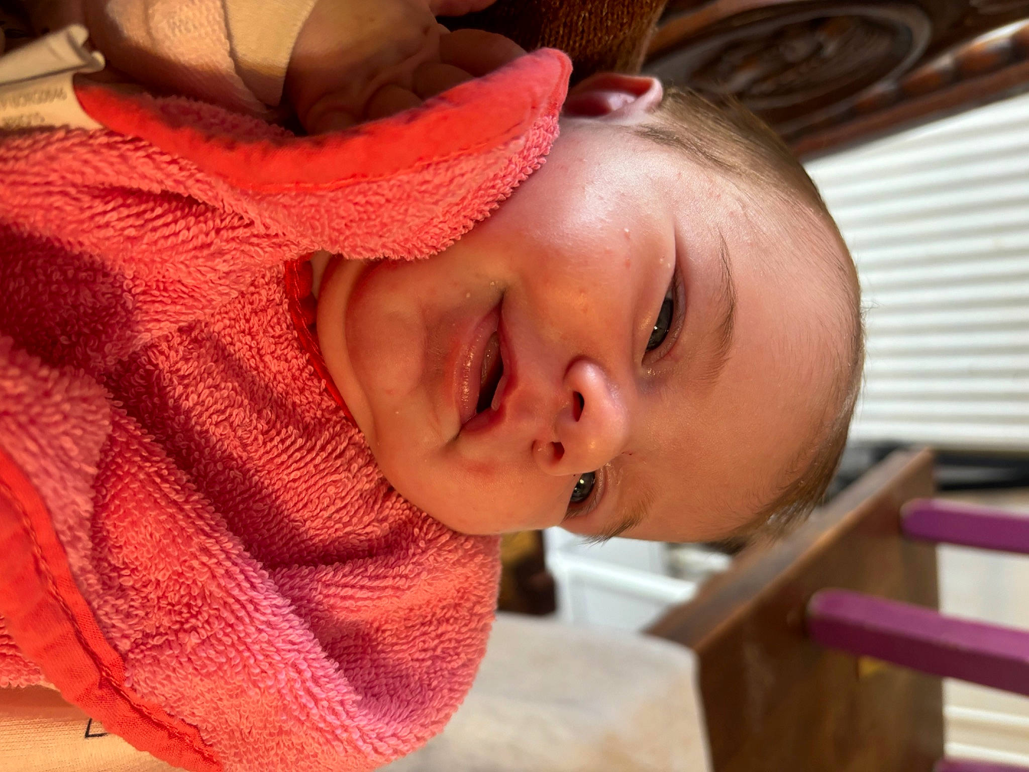 Elisa a rejoint le concours — aidez-le/la à gagner de superbes lots ! baby, baby_toddler_clothing, cheek, child, chin, comfort, eye, eyelash, happy, head, lip, mouth, neck, nose, pattern, person, skin, sleeve, smile, toddler