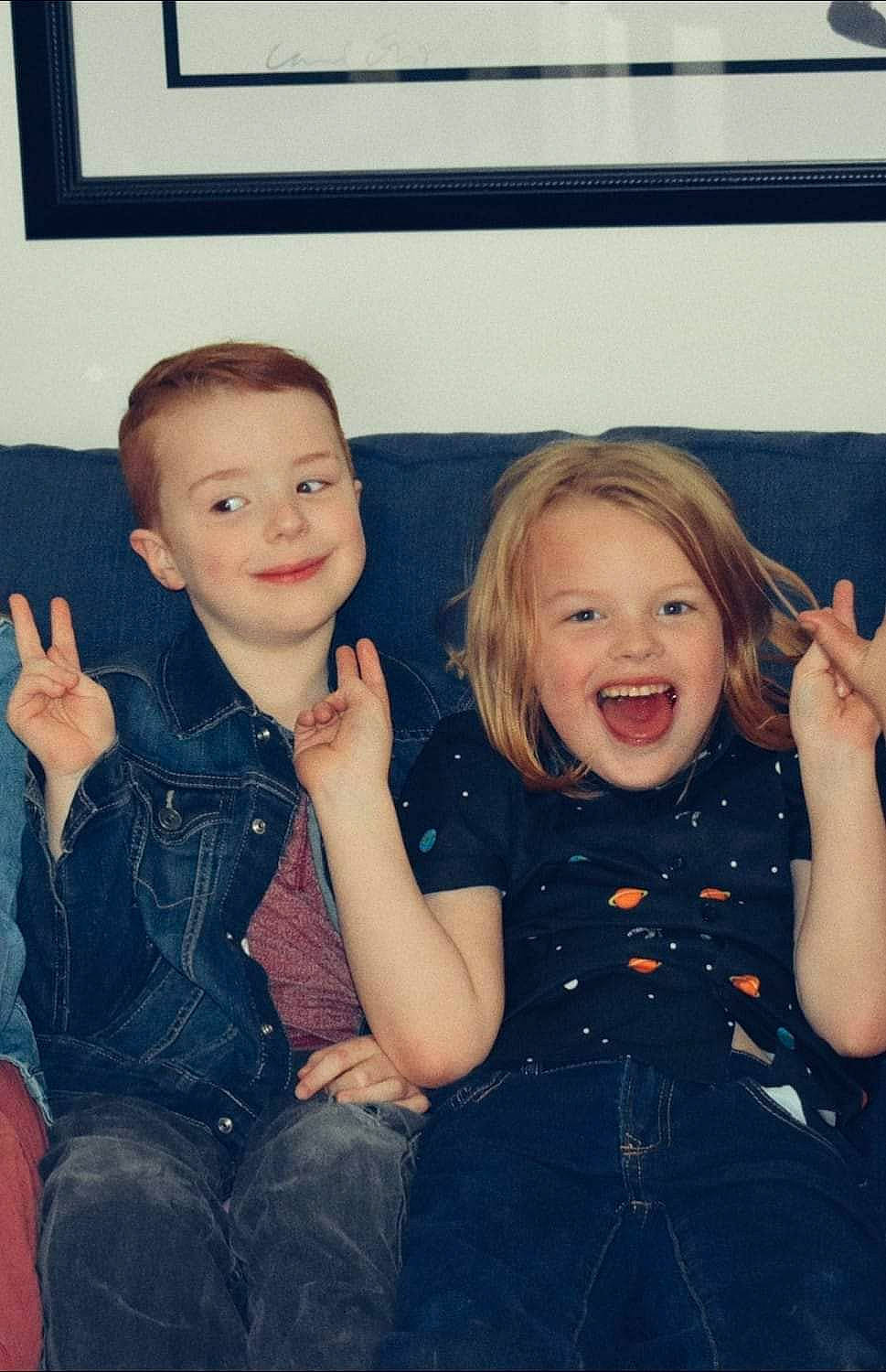 Leelynn joined the competition — help win amazing prizes! clothing, cool, facial_expression, finger, flash_photography, friendship, fun, gesture, hairstyle, hand, happy, iris, jeans, joy, organ, person, shoulder, skin, smile, standing