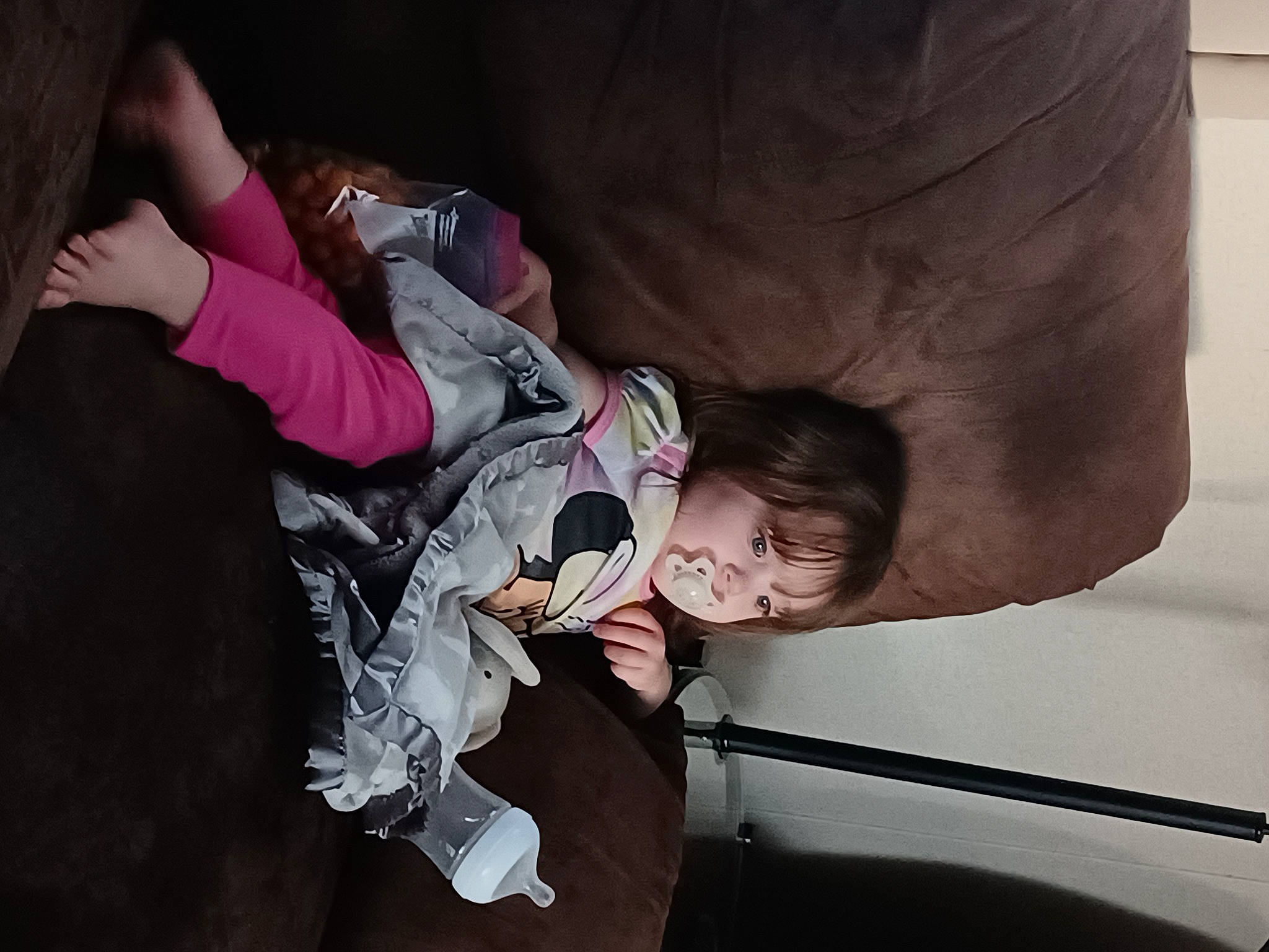 April is registered to the contest to win money with this photo: arm, baby, baby_products, child, comfort, dress, event, flash_photography, fun, gesture, happy, human_body, leg, person, plant, skin, smile, thigh, toddler, tree