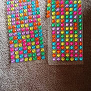 Hudson is registered to the contest to win money with this photo: art, fashion_accessory, pattern, rectangle, textile, wool