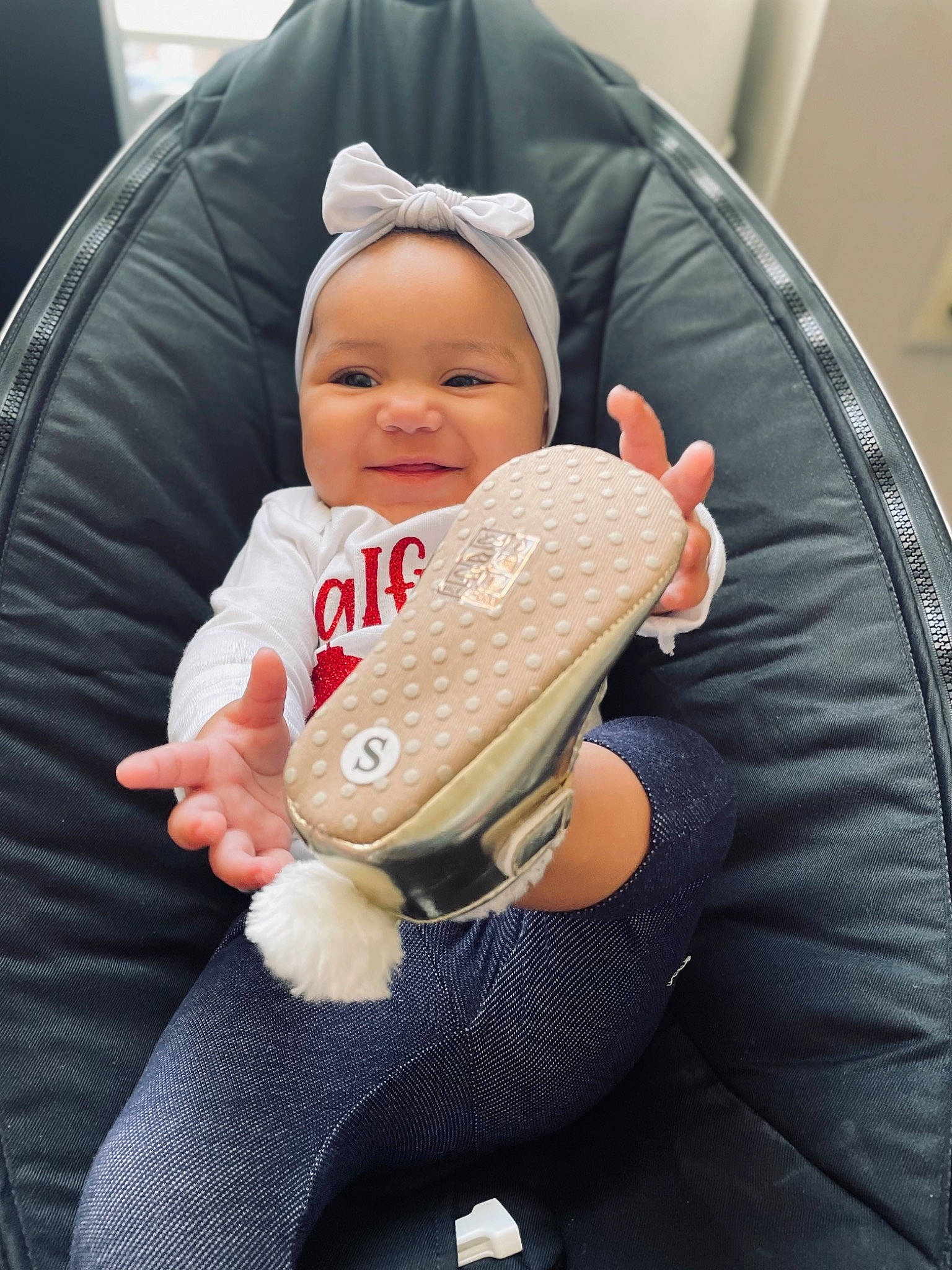 Lenox joined the competition — help win amazing prizes! baby, baby_carriage, baby_in_car_seat, baby_safety, baby_sleeping, baby_toddler_clothing, car_seat, chair, comfort, finger, hand, happy, hat, headwear, infant_bed, joy, lap, mouth, person, smile