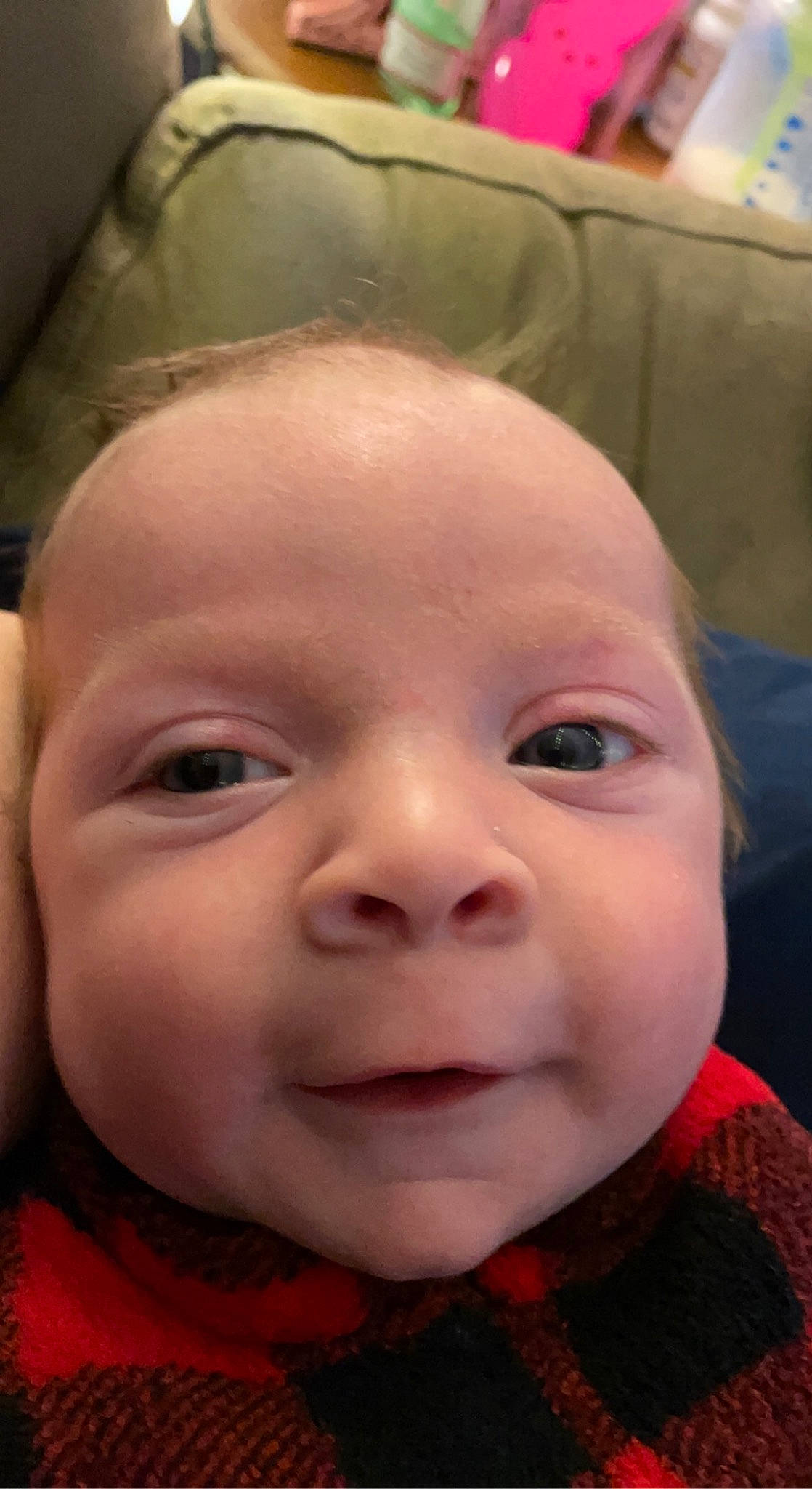 Braylon is registered to the contest to win money with this photo: cheek, chin, ear, eye, eyebrow, eyelash, face, facial_expression, forehead, hair, iris, jaw, lip, mouth, neck, nose, organ, person, skin, smile