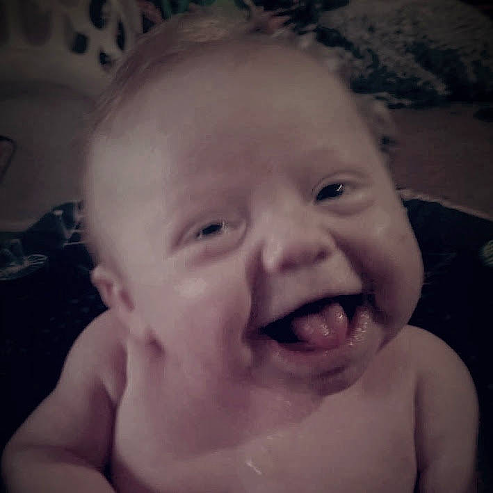 Legand joined the competition — help win amazing prizes! cheek, chin, cloud, ear, eye, eyebrow, face, facial_expression, forehead, happy, head, jaw, lip, mouth, muscle, nose, organ, person, skin, smile